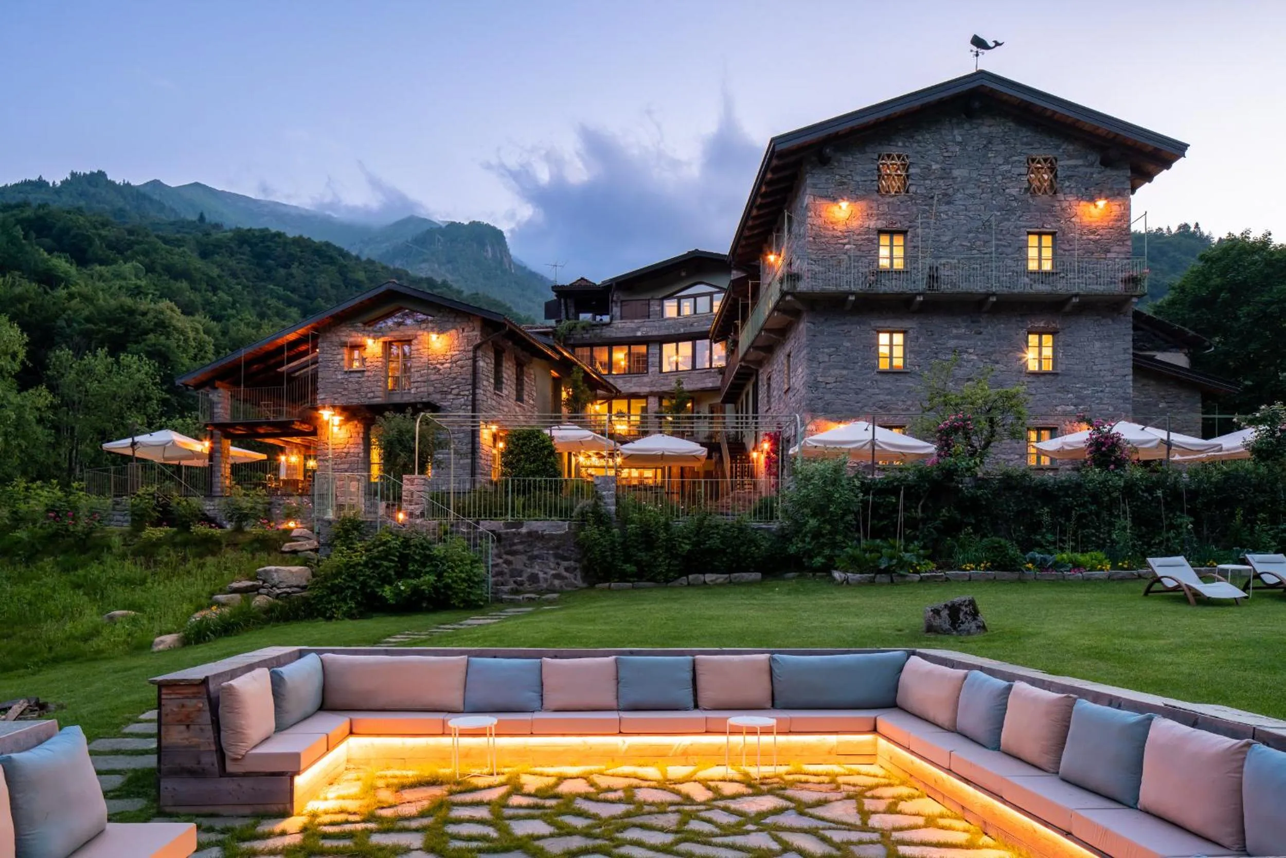 Property building in Country House La Bursch