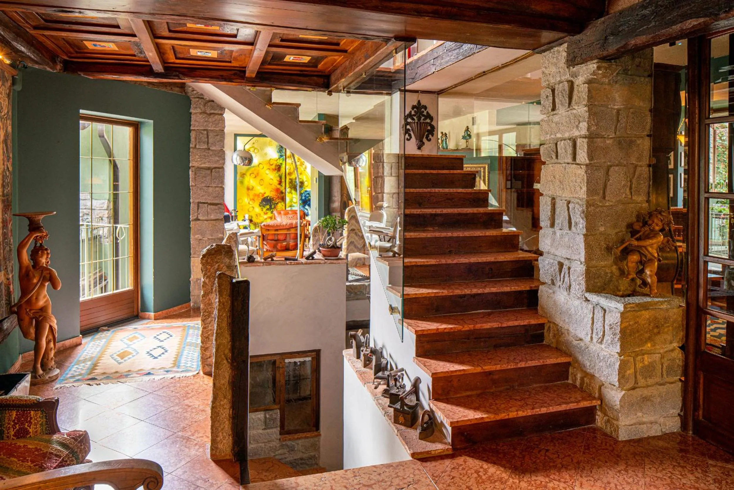 Communal lounge/ TV room in Country House La Bursch