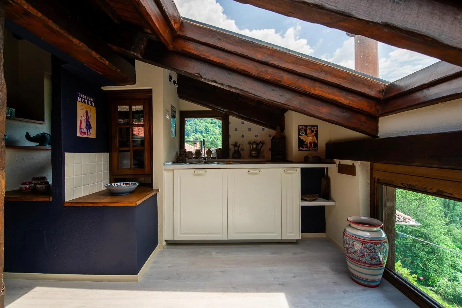 Kitchen or kitchenette in Country House La Bursch