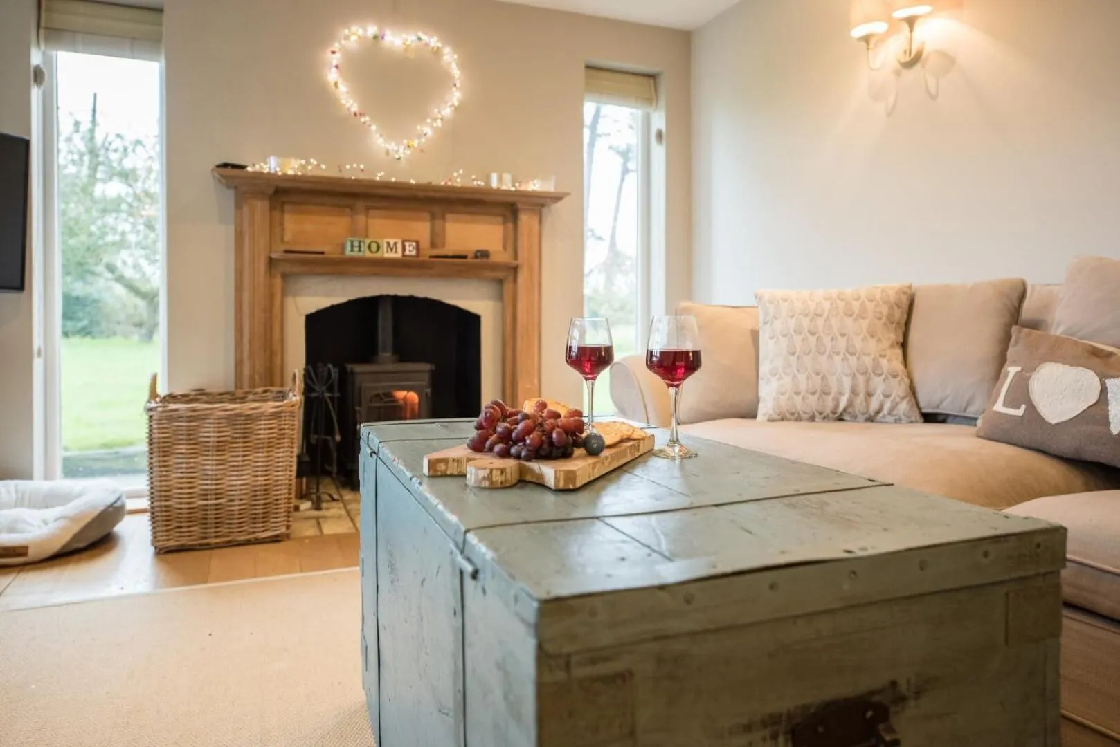 46 Ivy Cottage, Easton