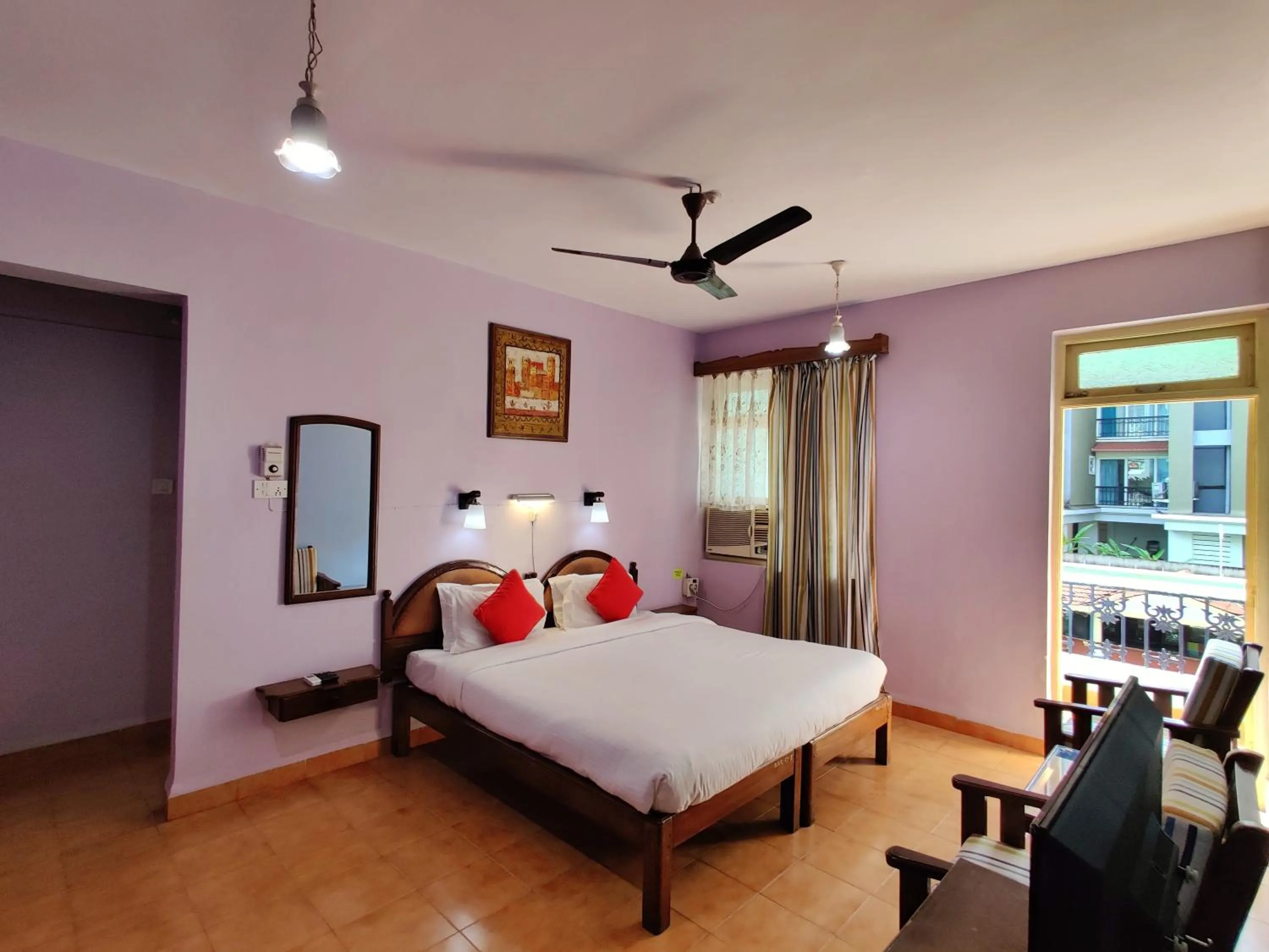 Photo of the whole room, Bed in Osborne Holiday Resorts