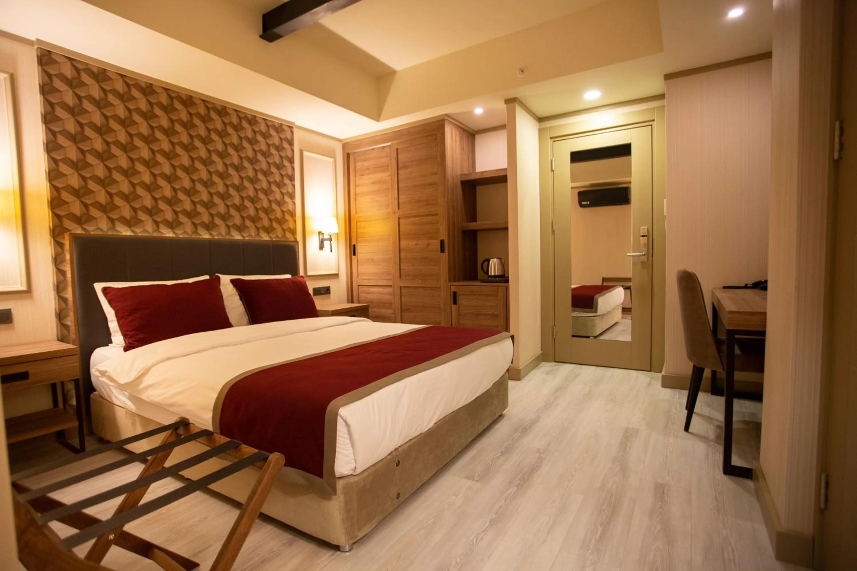 Bed in Beşiktaş Serenity Hotel