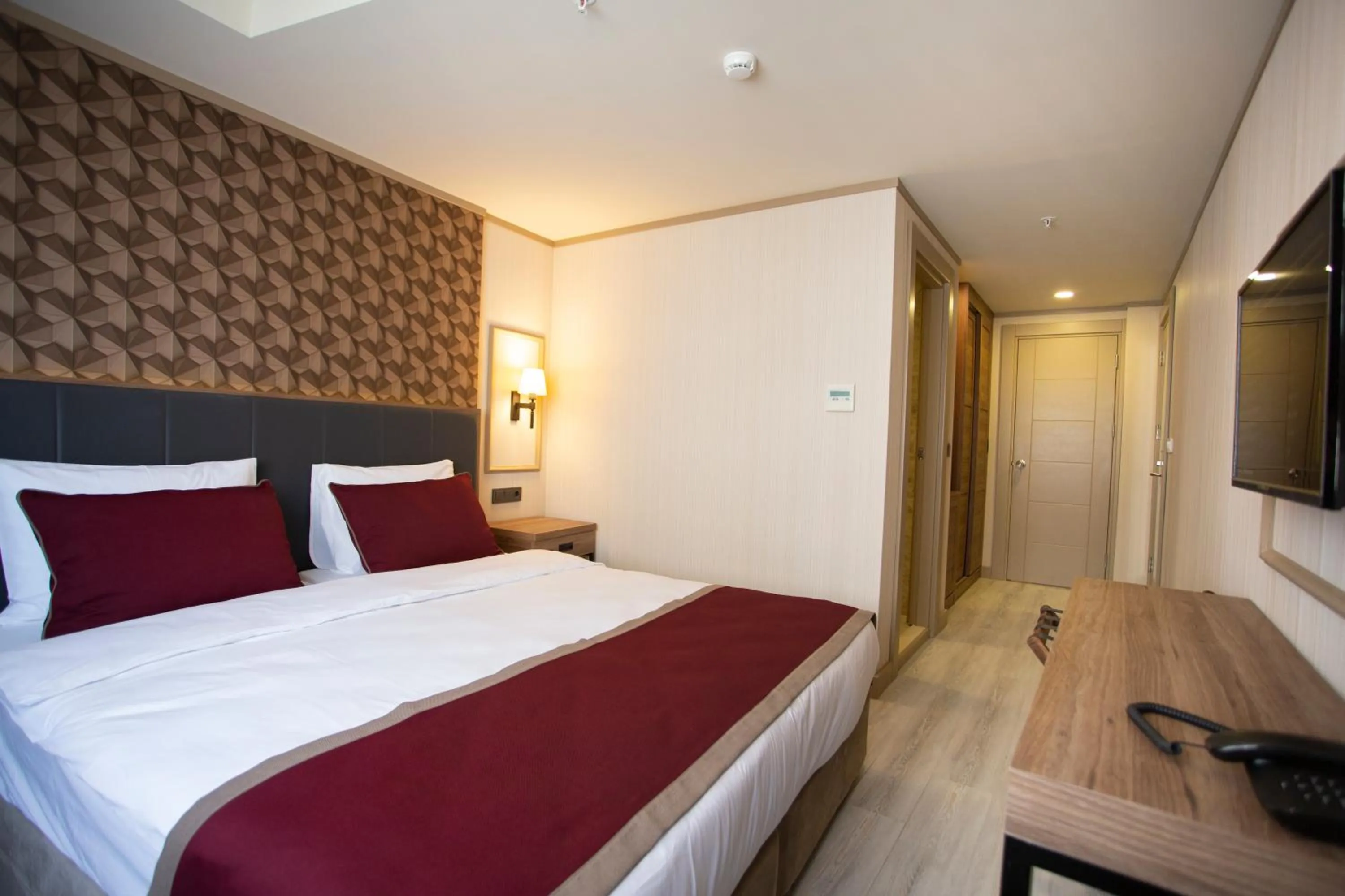 Bed in Beşiktaş Serenity Hotel