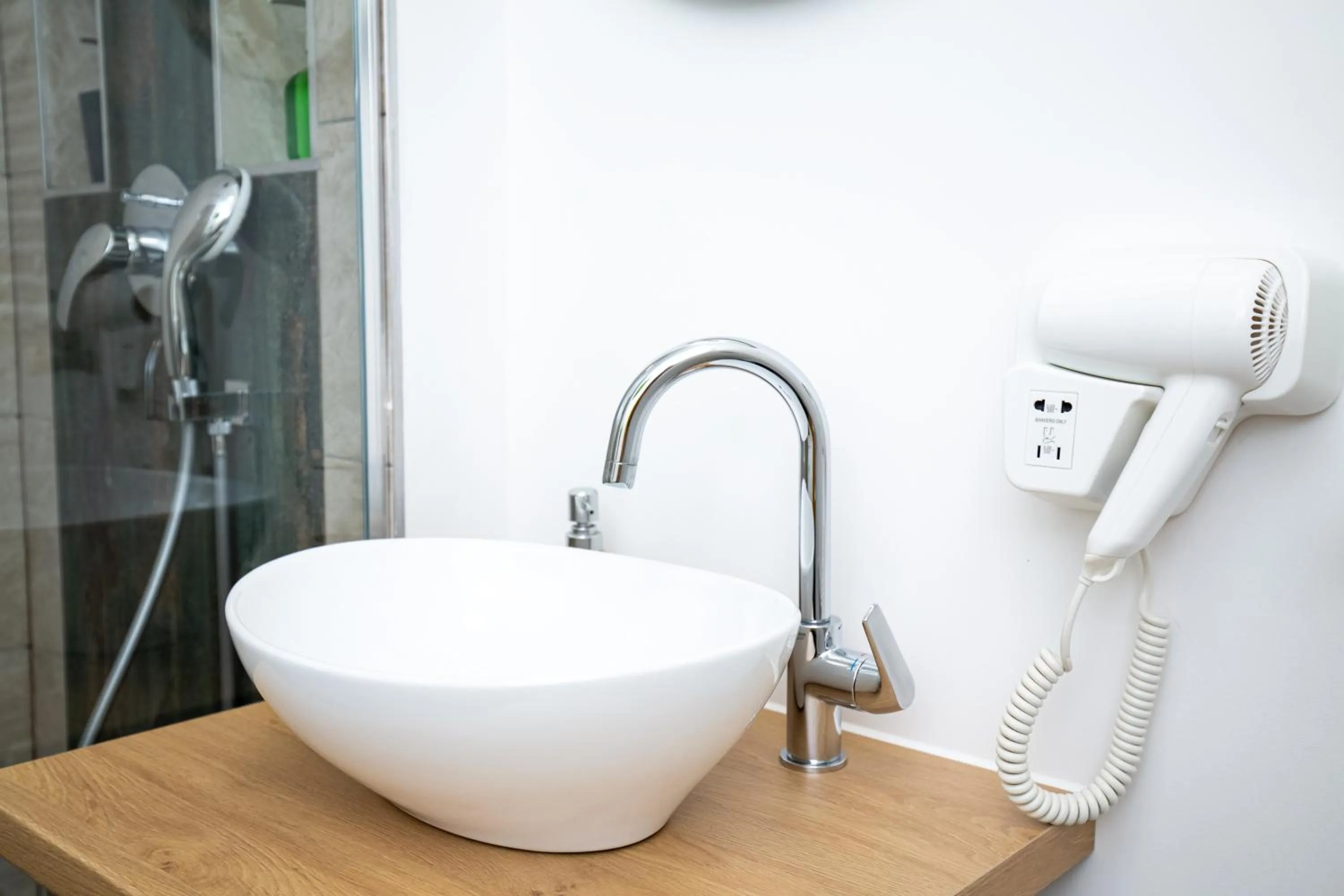 Bathroom in Metropole Apartments Studio Old City