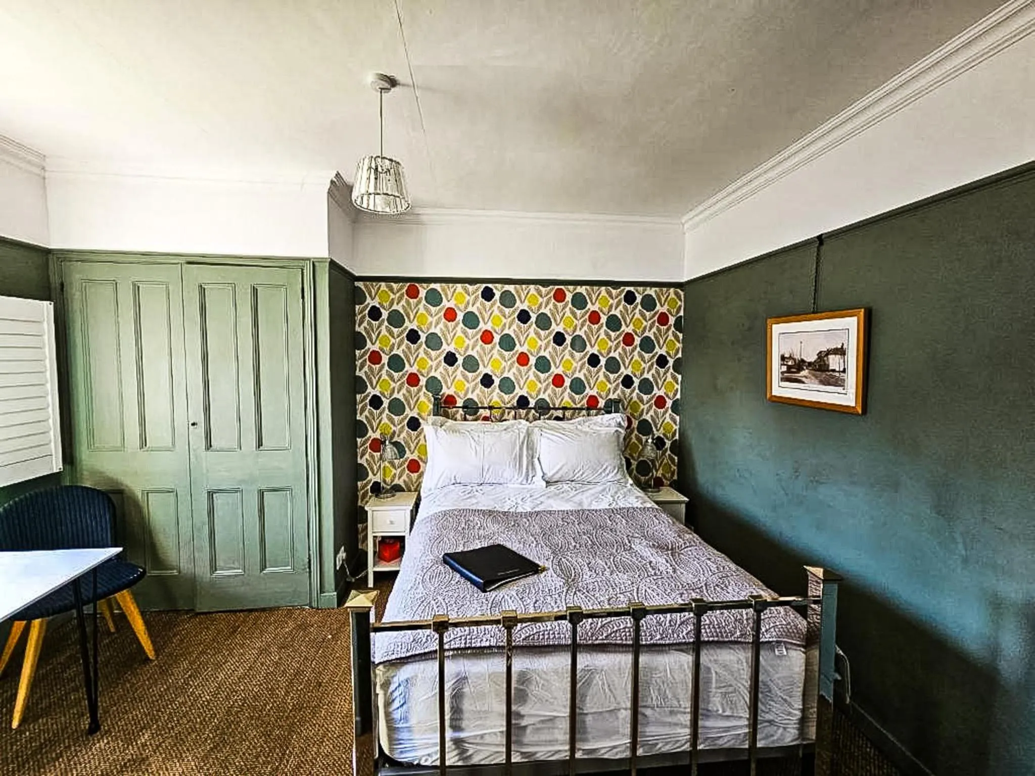 Bed in The Lodge Stanwell