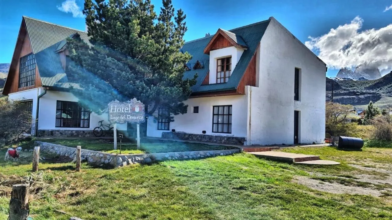 Natural landscape in Hotel Lago del Desierto