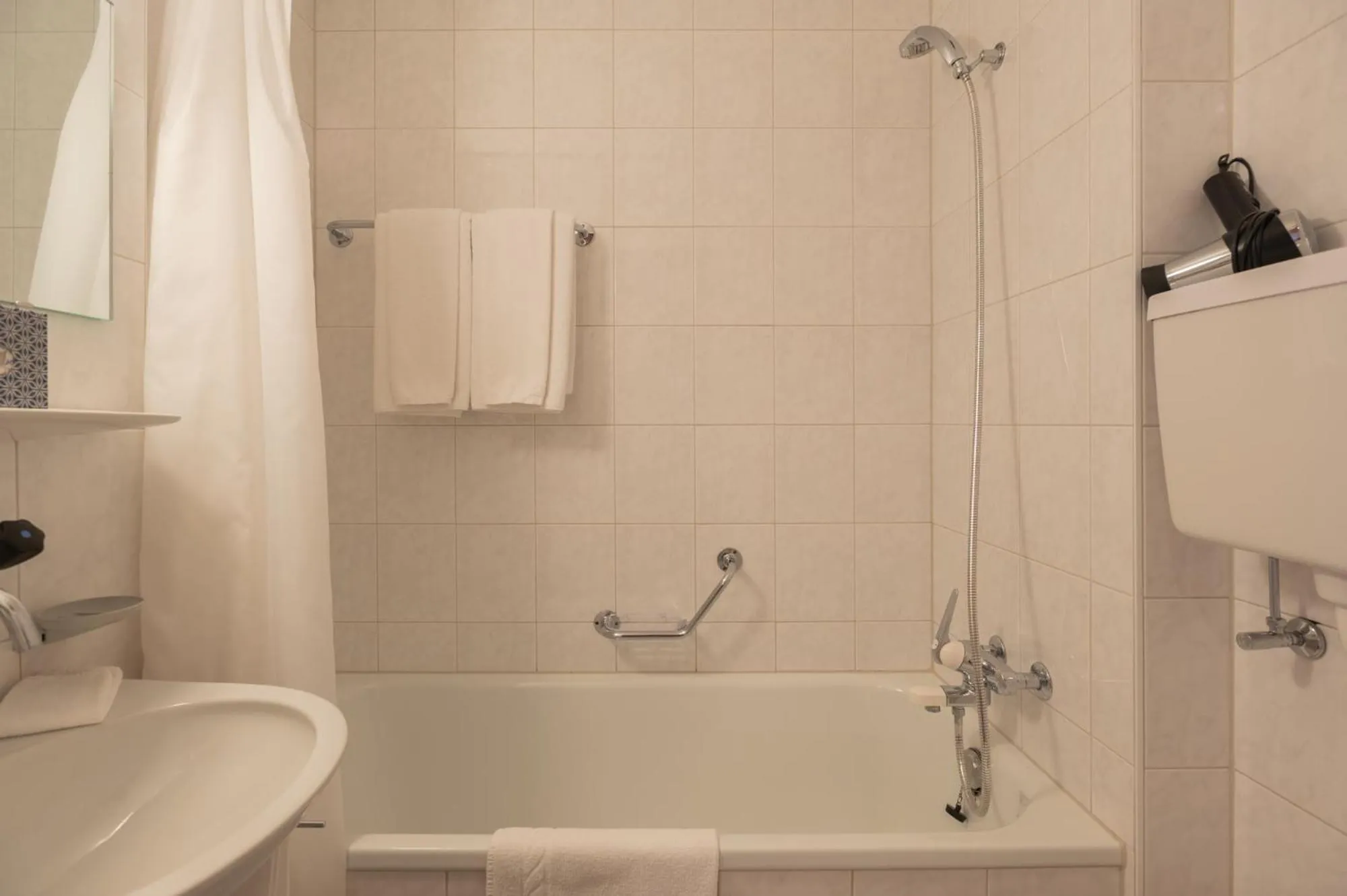 Shower in Hotel Bellevue - Traditional Swiss Hideaway