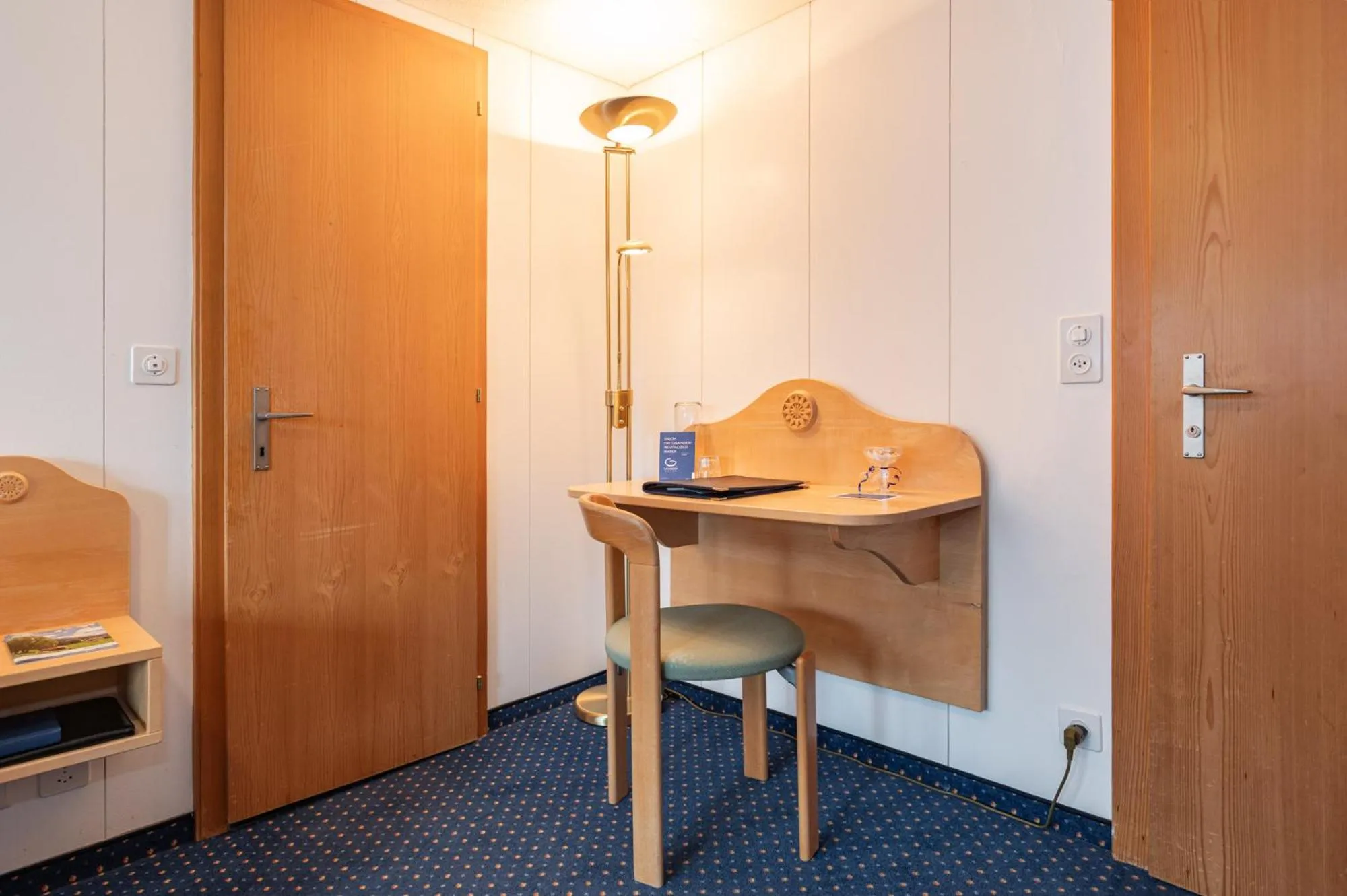 Hotel Bellevue - Traditional Swiss Hideaway