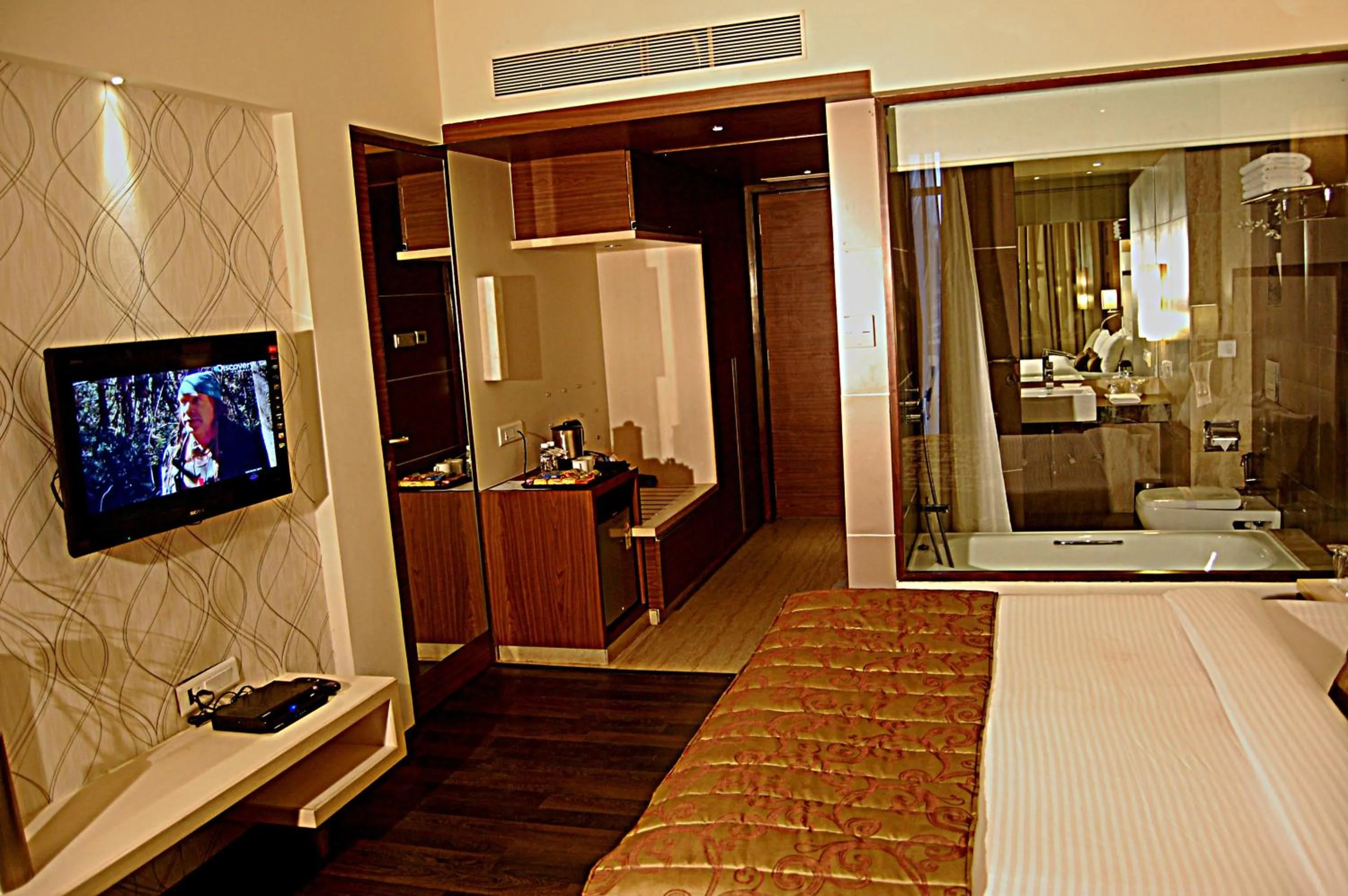 Photo of the whole room in Sentosa Resorts & Water Park