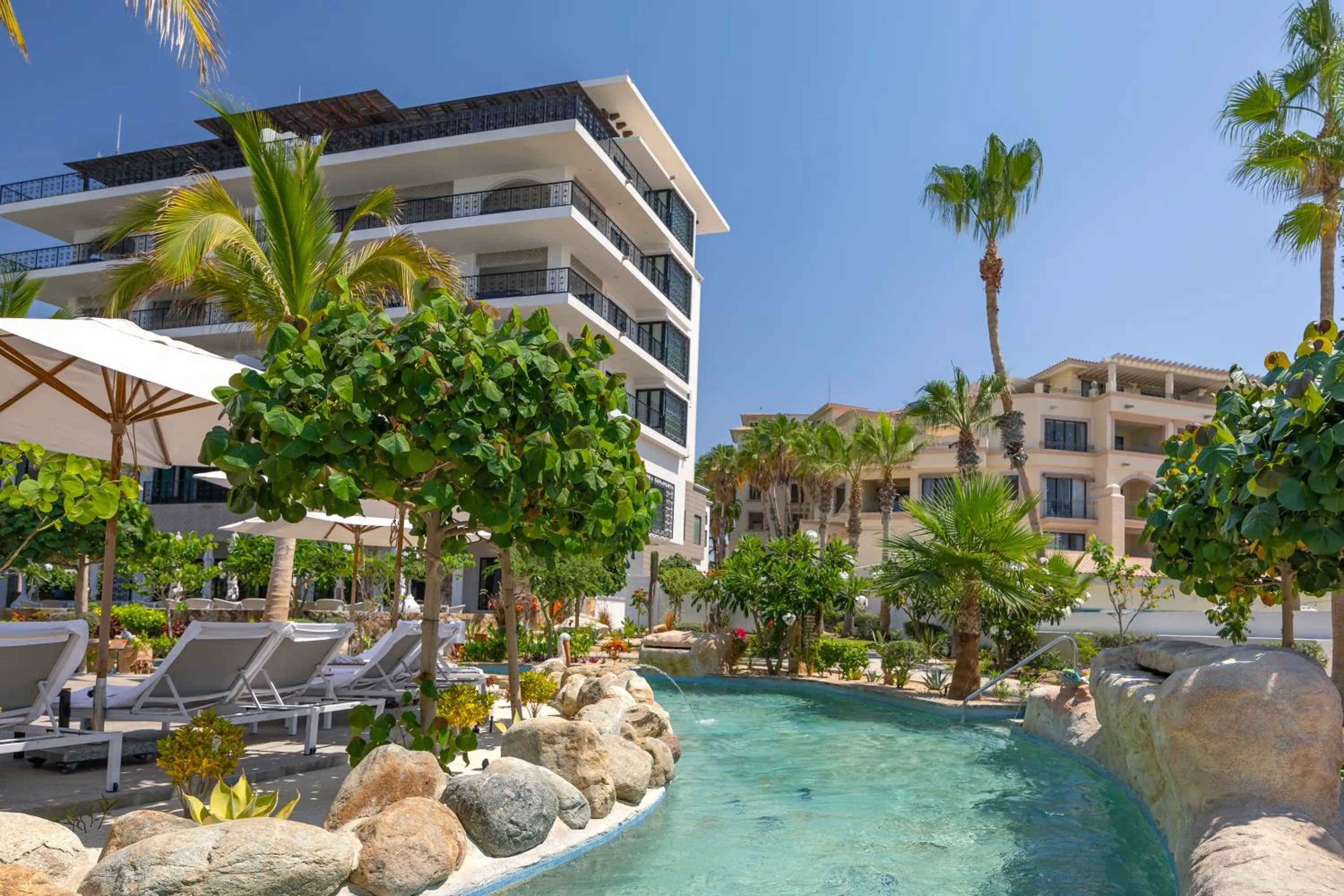 Swimming pool in Villa La Valencia Beach Resort & Spa Los Cabos