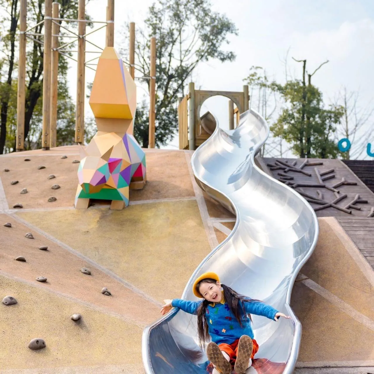 Children play ground in Melia Chongqing