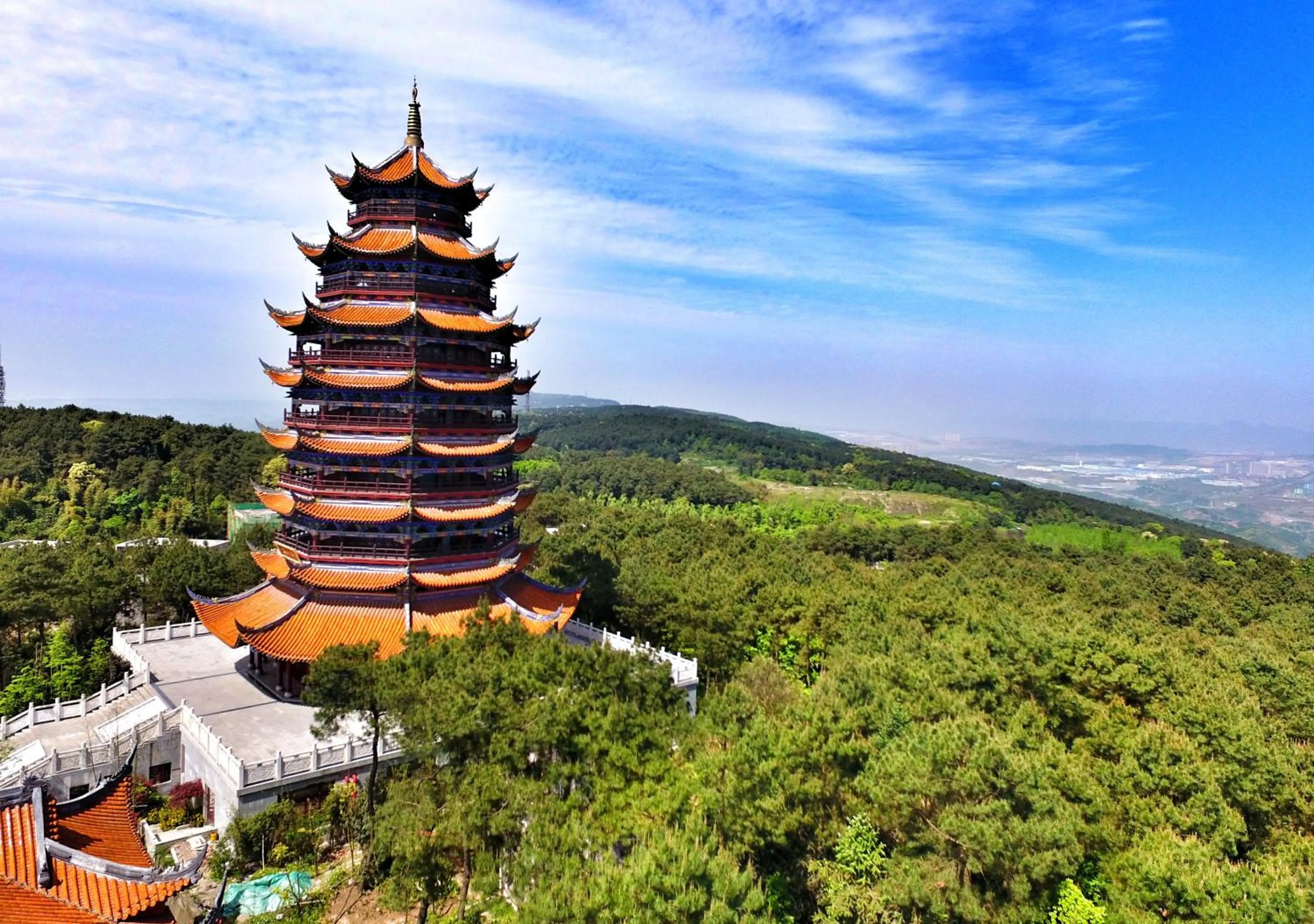 Hiking in Melia Chongqing