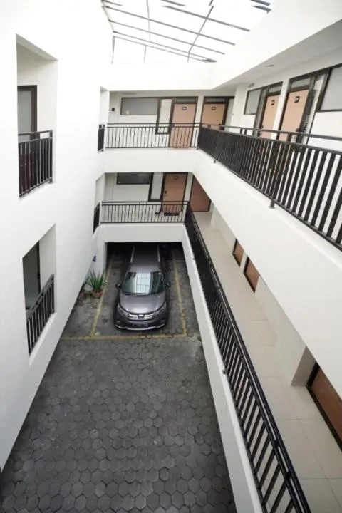 DPARAGON KARANGMALANG