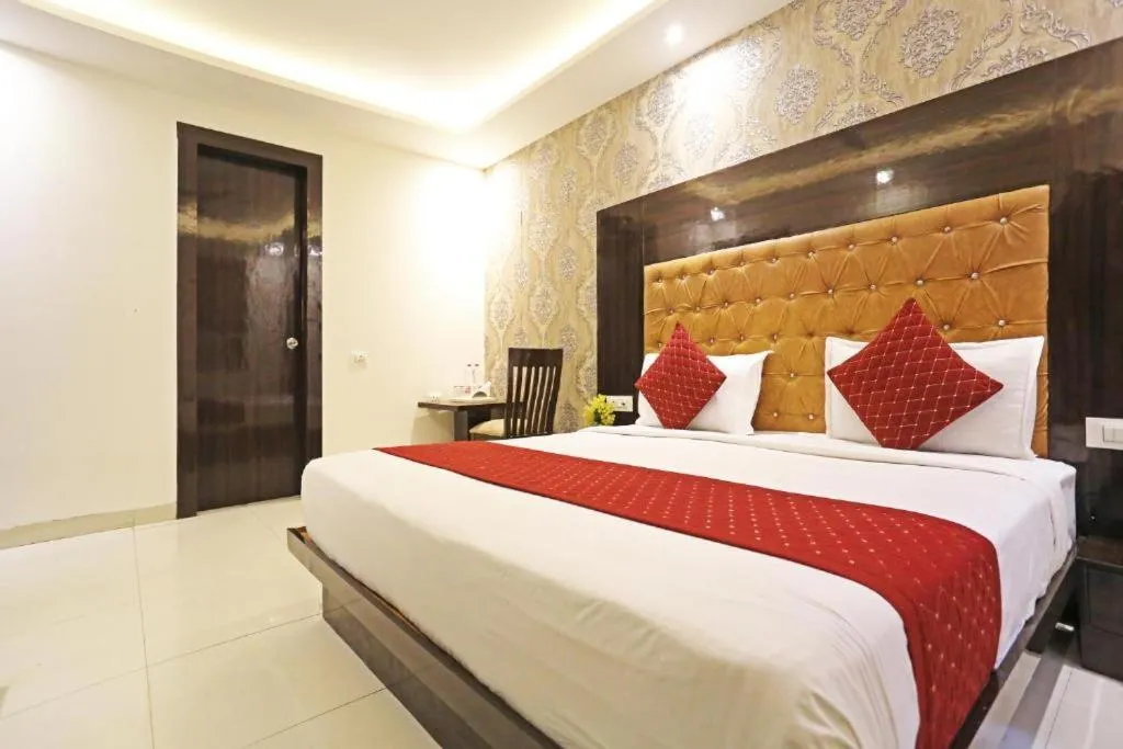 Bed in Comfy Stay Hotels 2nd Floor