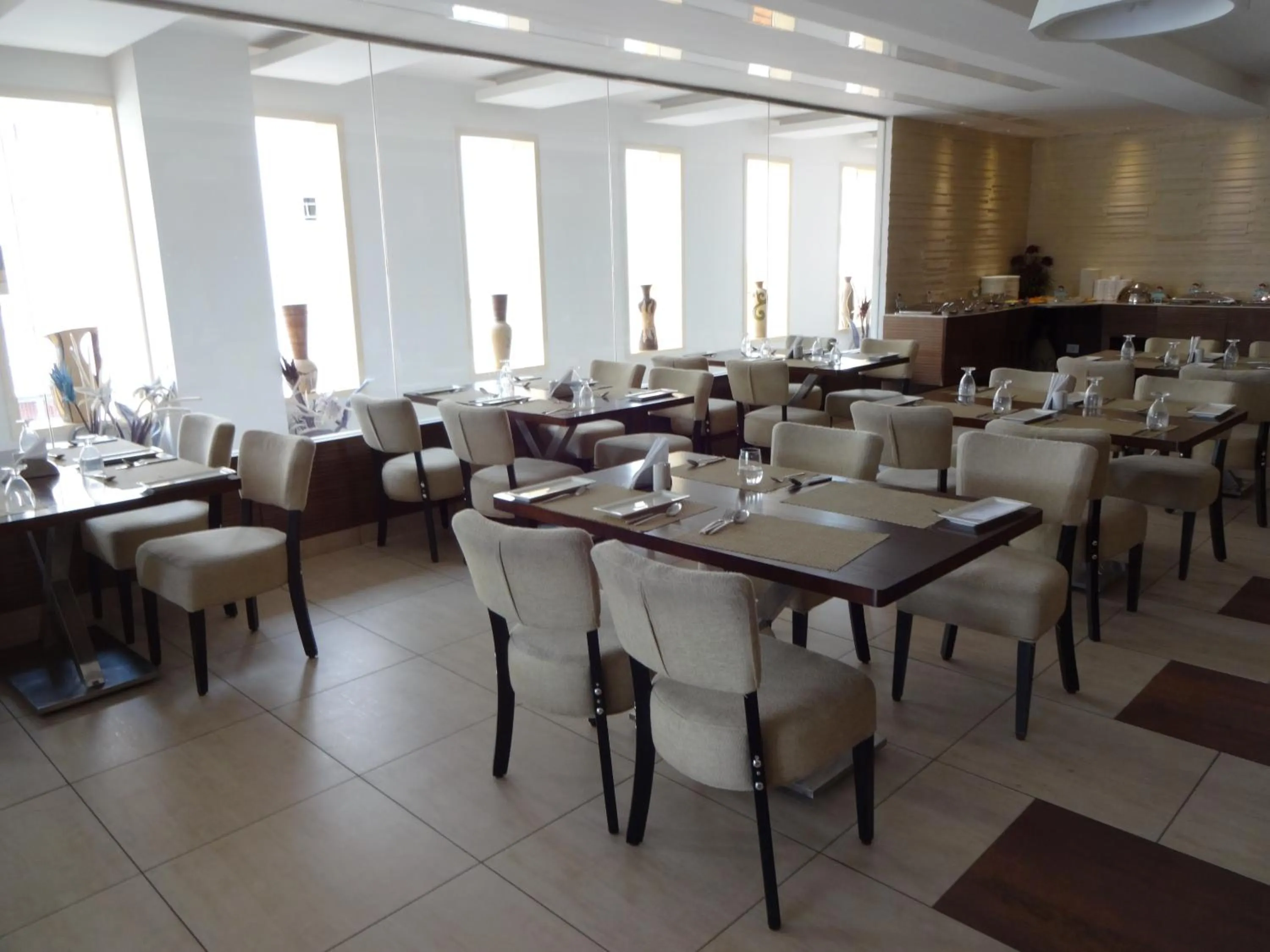 Restaurant/places to eat in The Arcadia