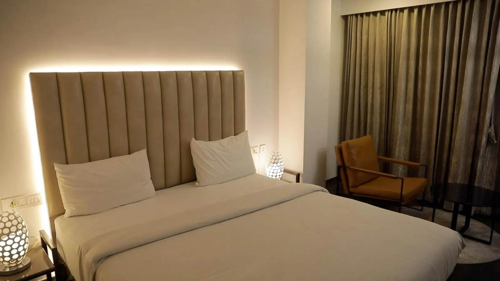 Bed in The Arcadia Coimbatore Airport