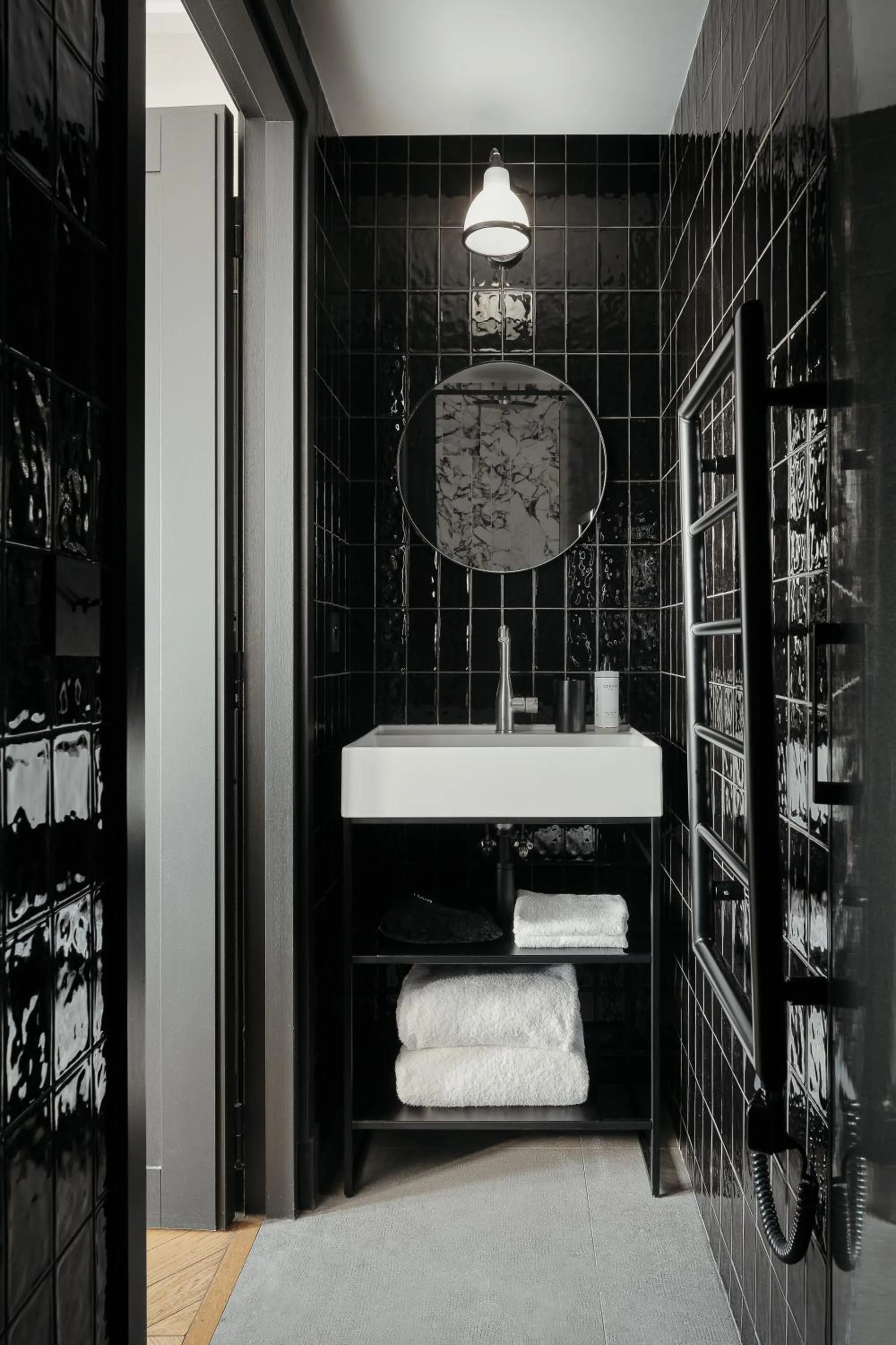 Bathroom, Bed in My Maison In Paris Invalides