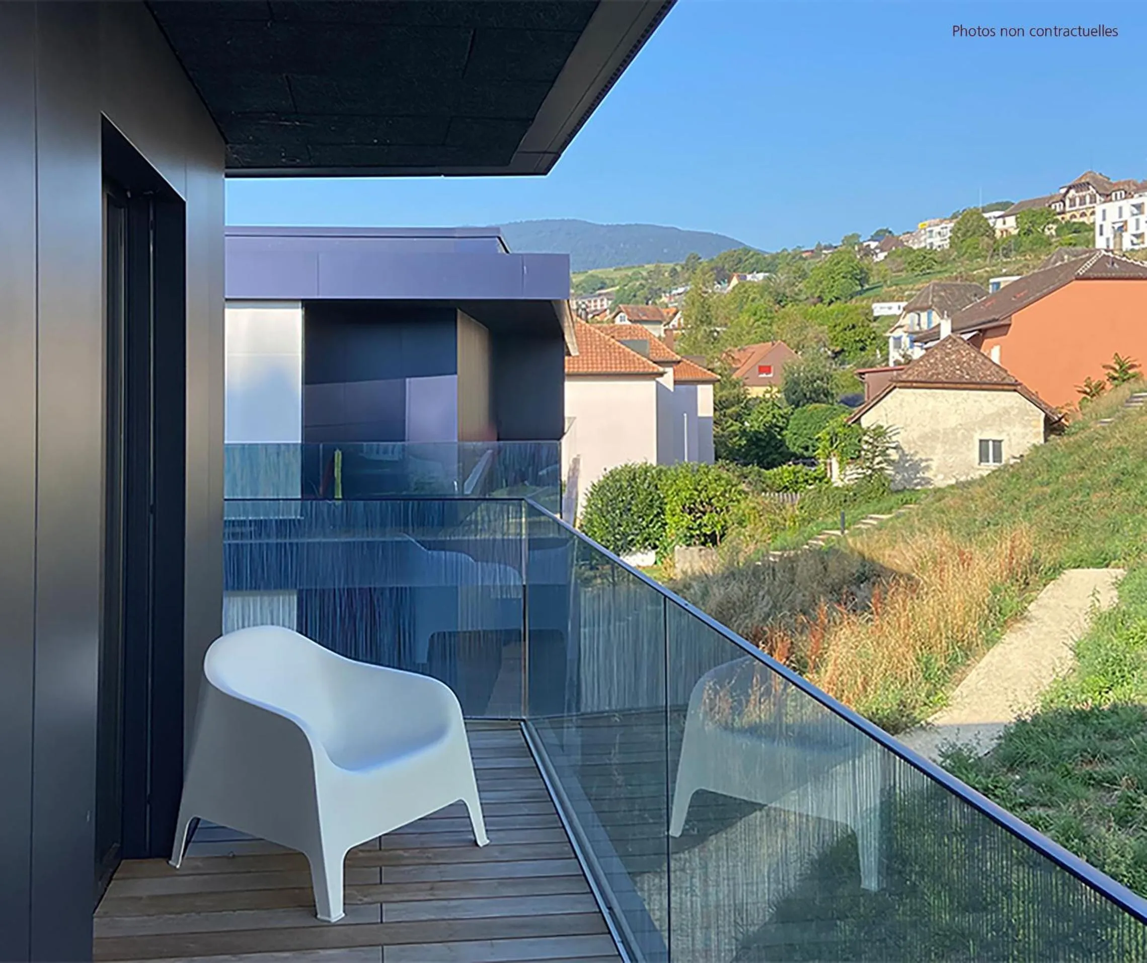 Balcony/Terrace in Hôtel Restaurant Port-Conty