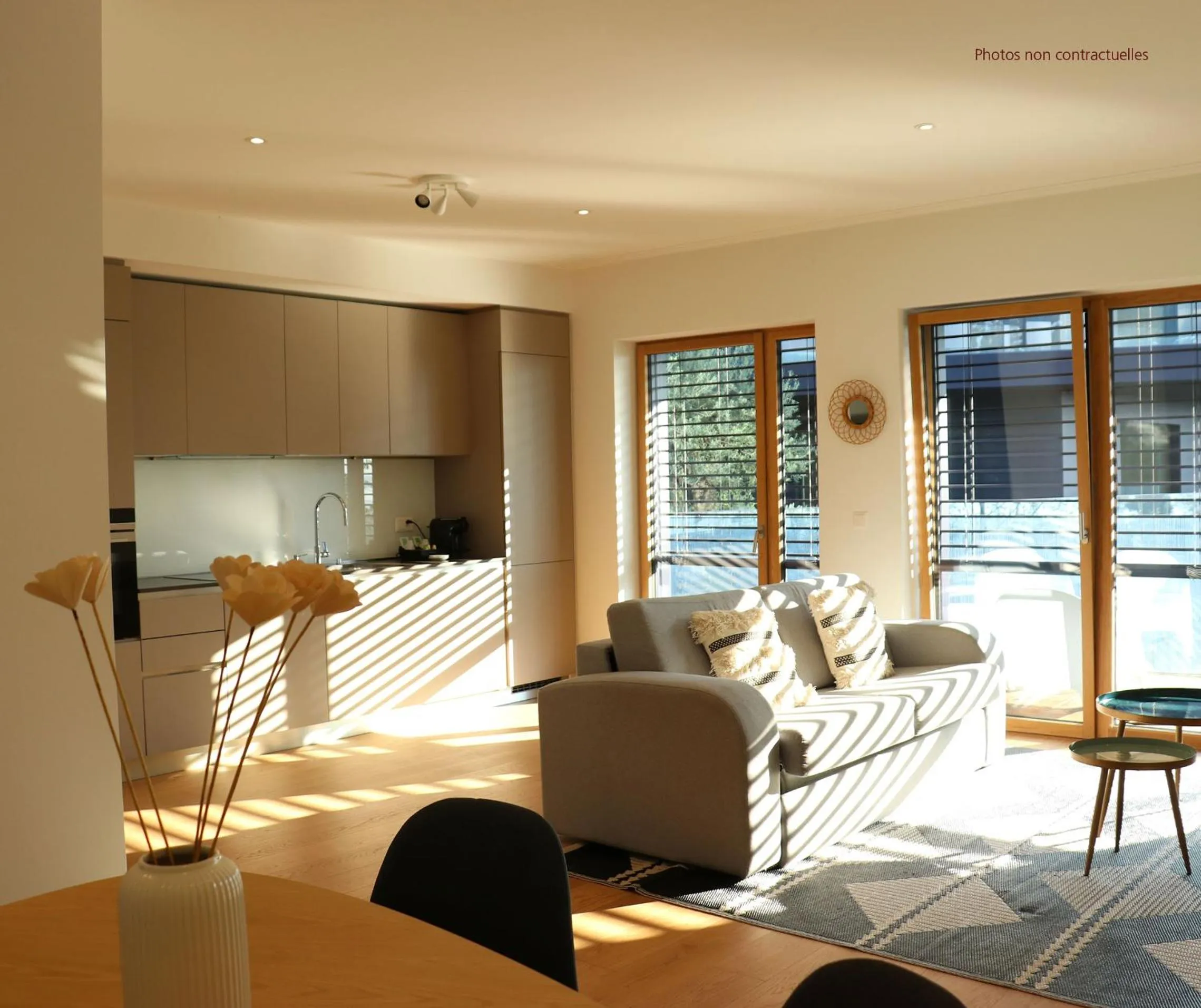 kitchen in Hôtel Restaurant Port-Conty