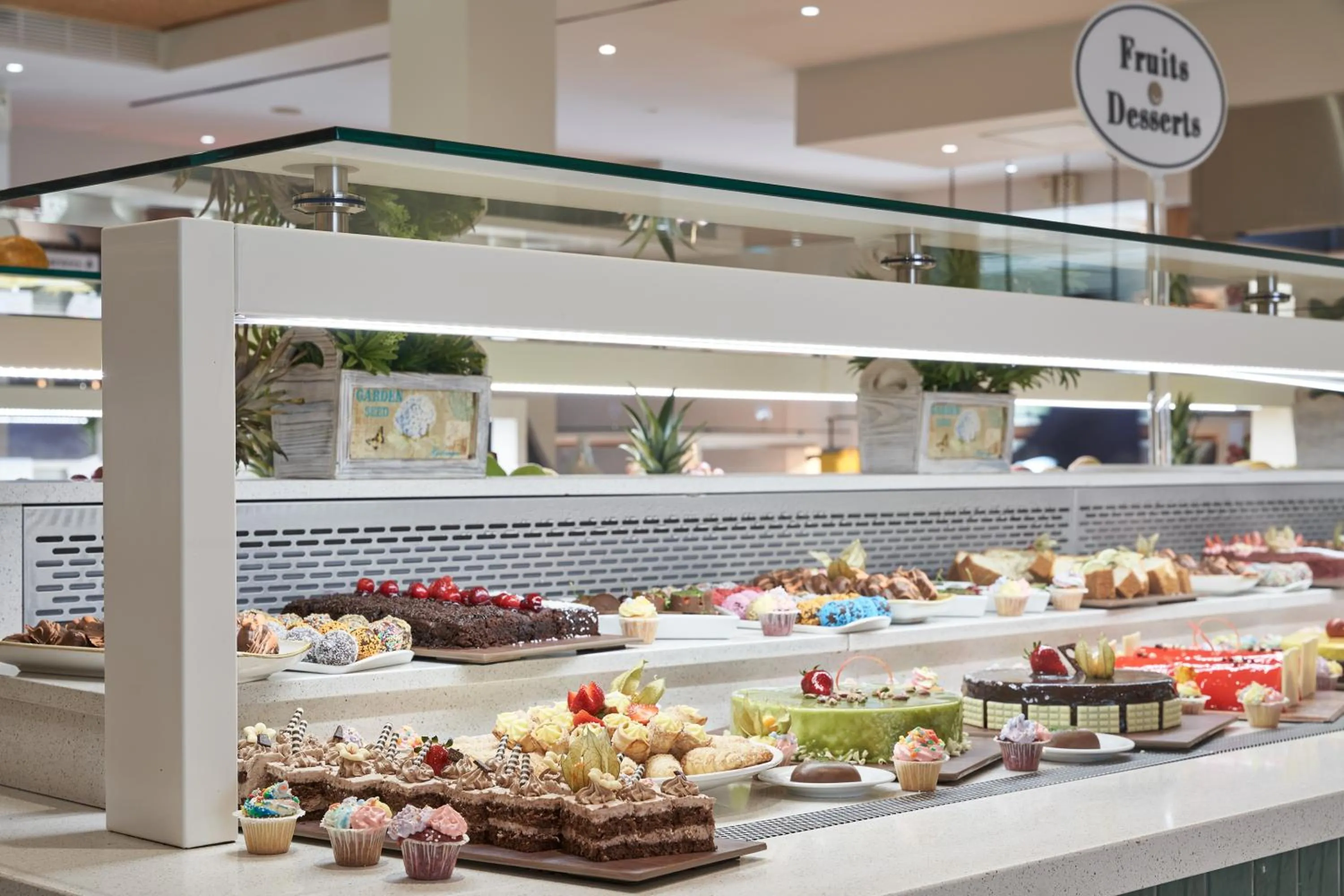 Restaurant/places to eat in Atlantica Aeneas Resort