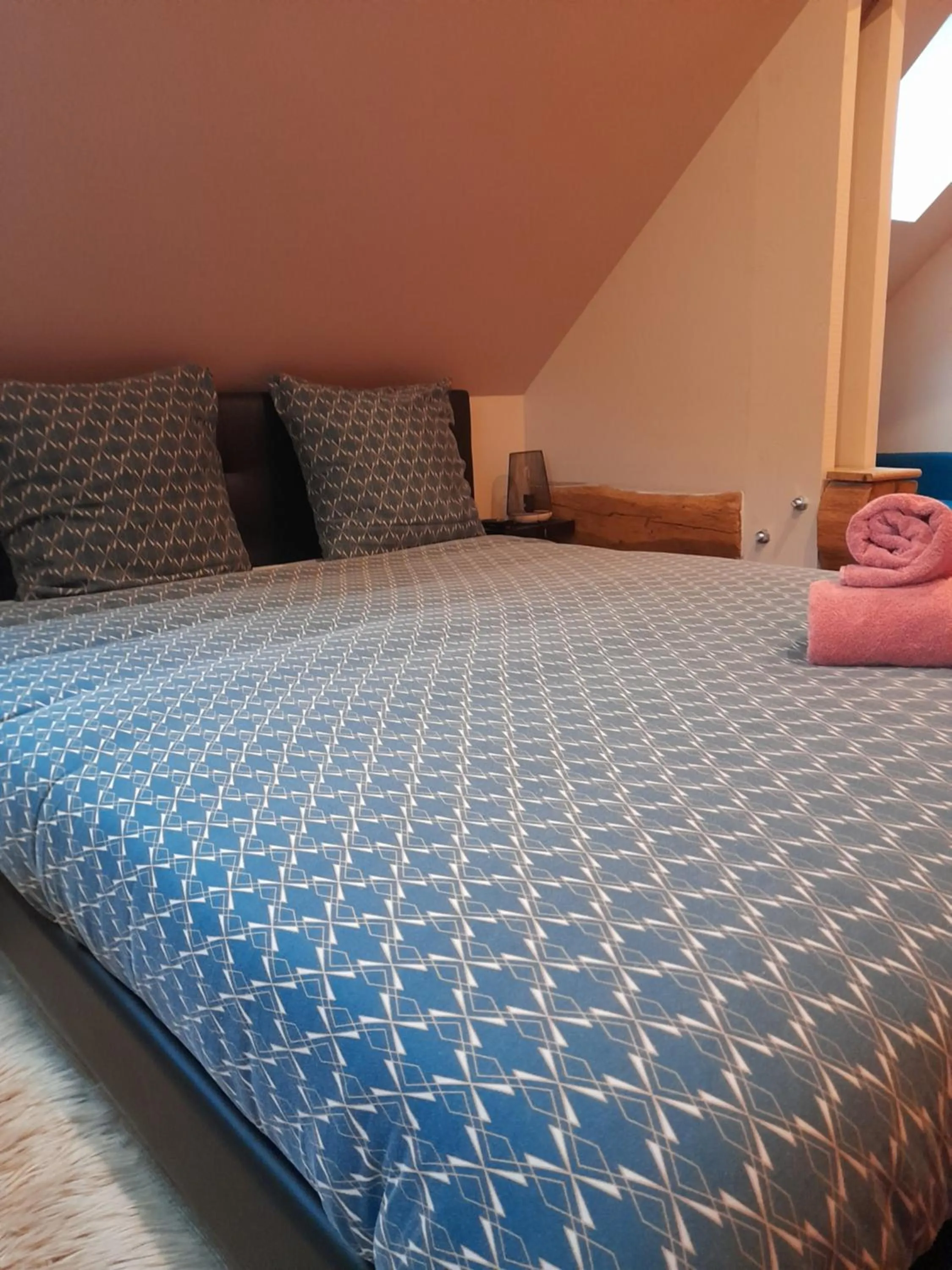 Bed in Chambre d'hôtes SOPHORA - Les Clés des Lys