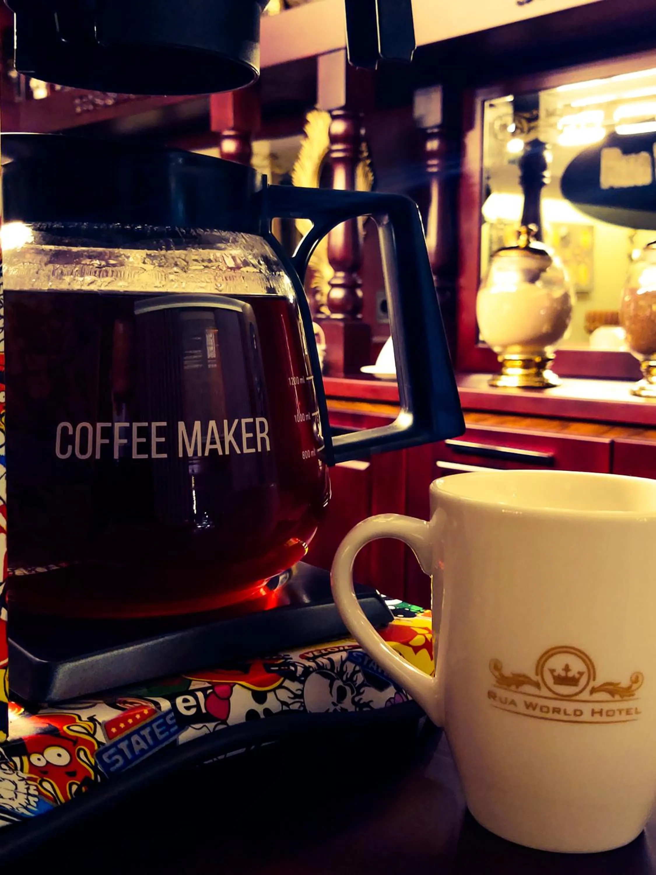 Coffee/tea facilities in RUA WORLD HOTEL