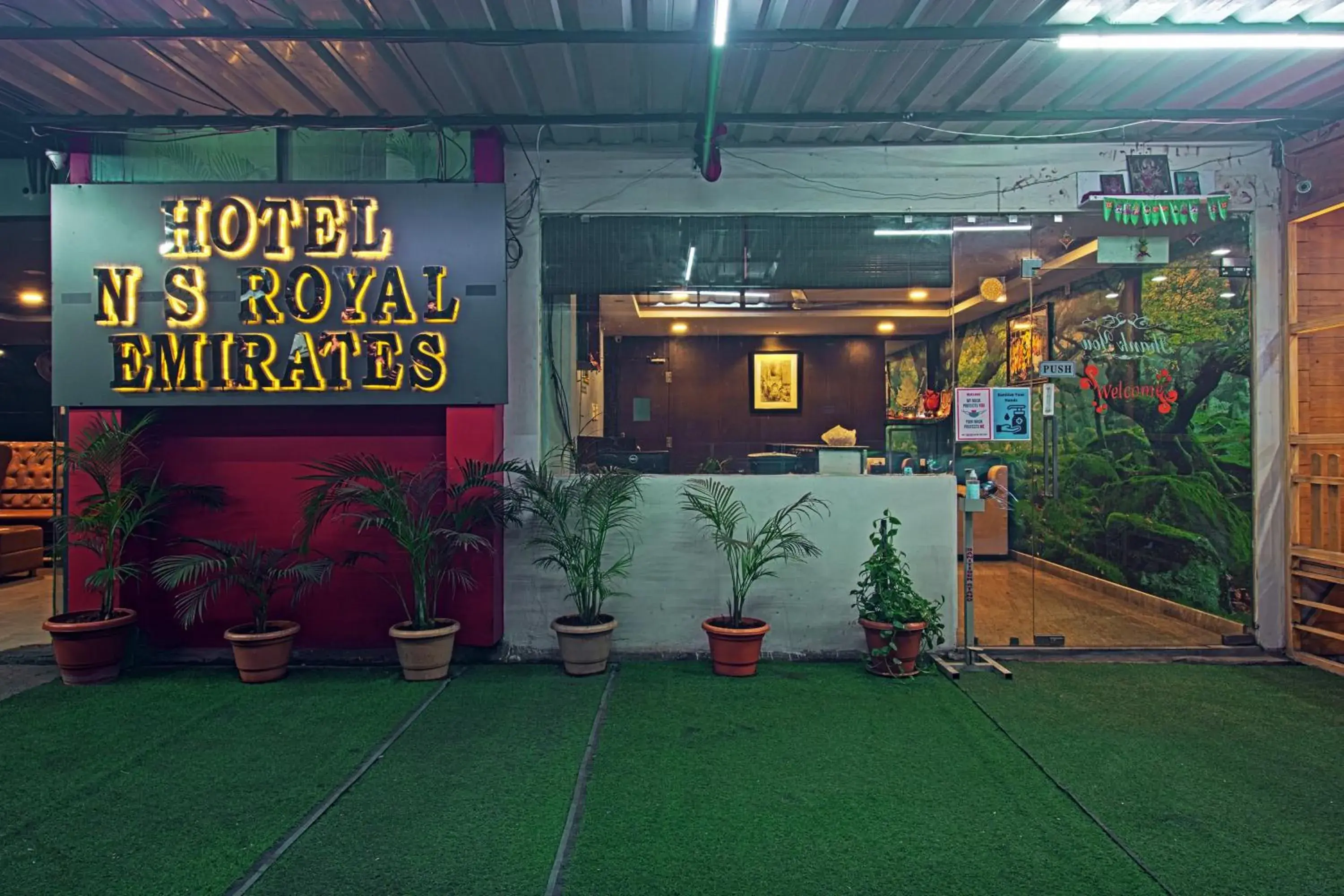 Hotel NS Royal Emirates With 3Hr Early check in Hotel NS Royal Emirates With 3Hr Early check in