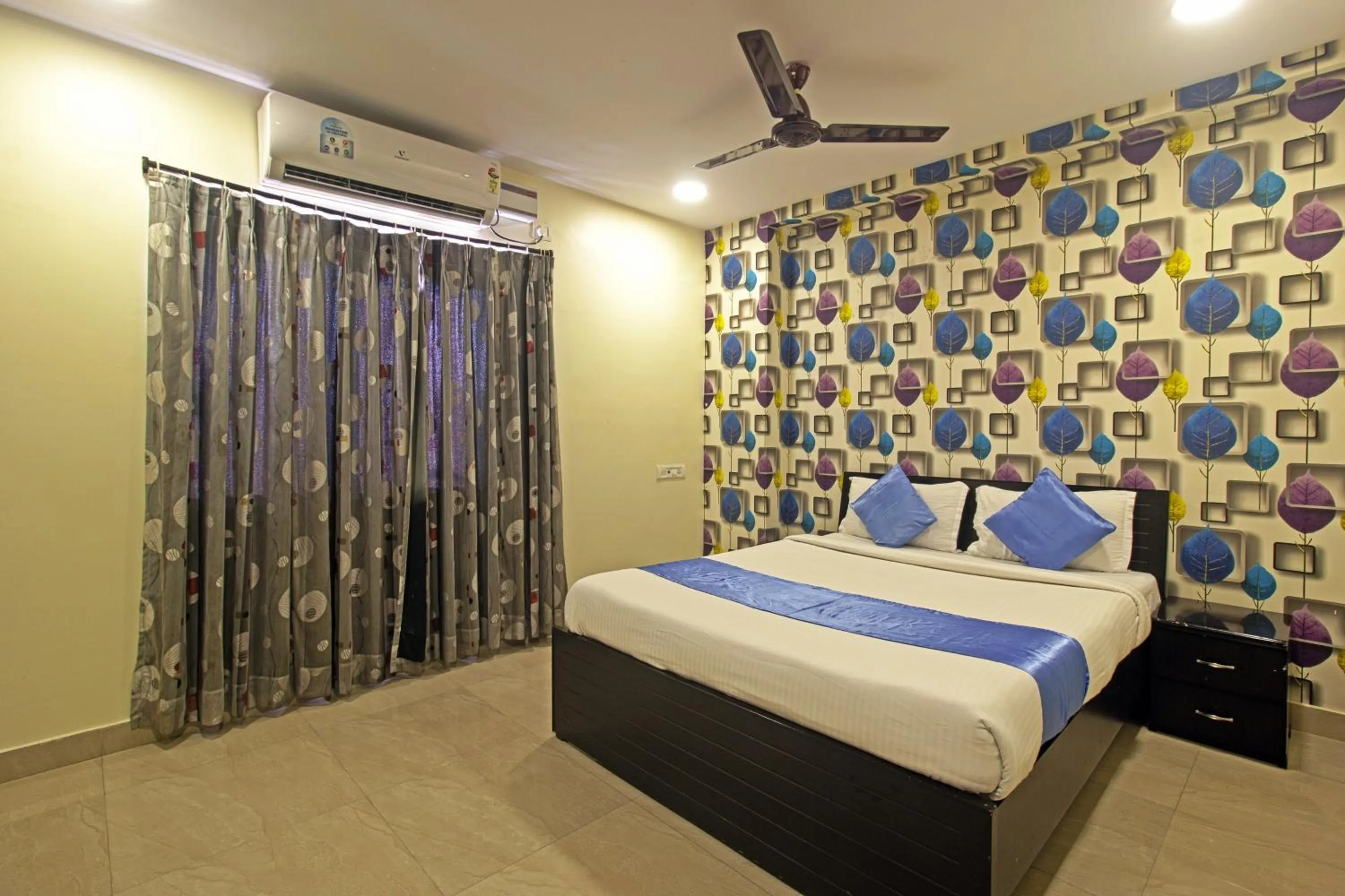 Bedroom, Bed in Hotel NS Royal Emirates With 3Hr Early check in