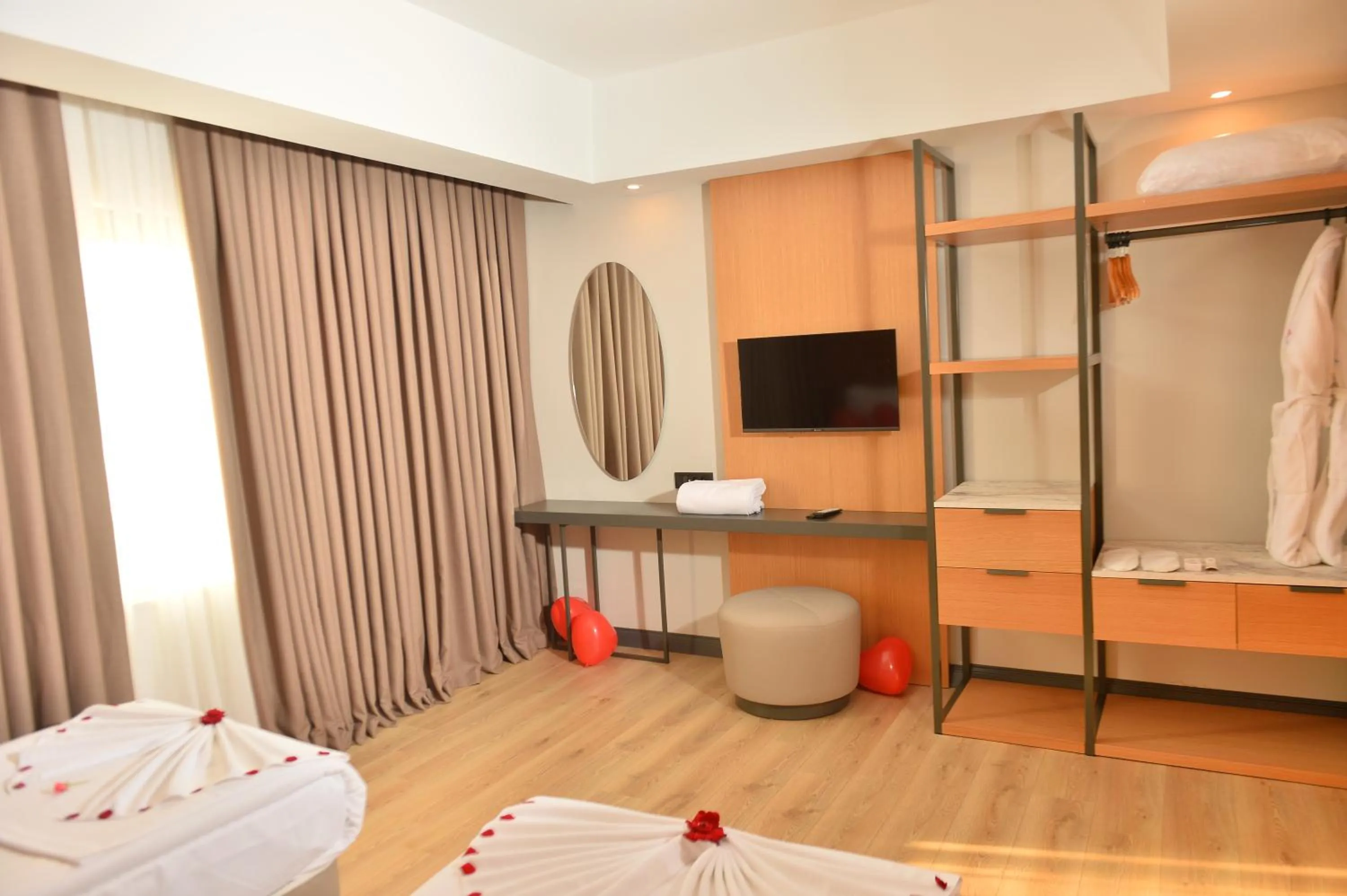 wardrobe, Bed in Miarosa Kemer Beach