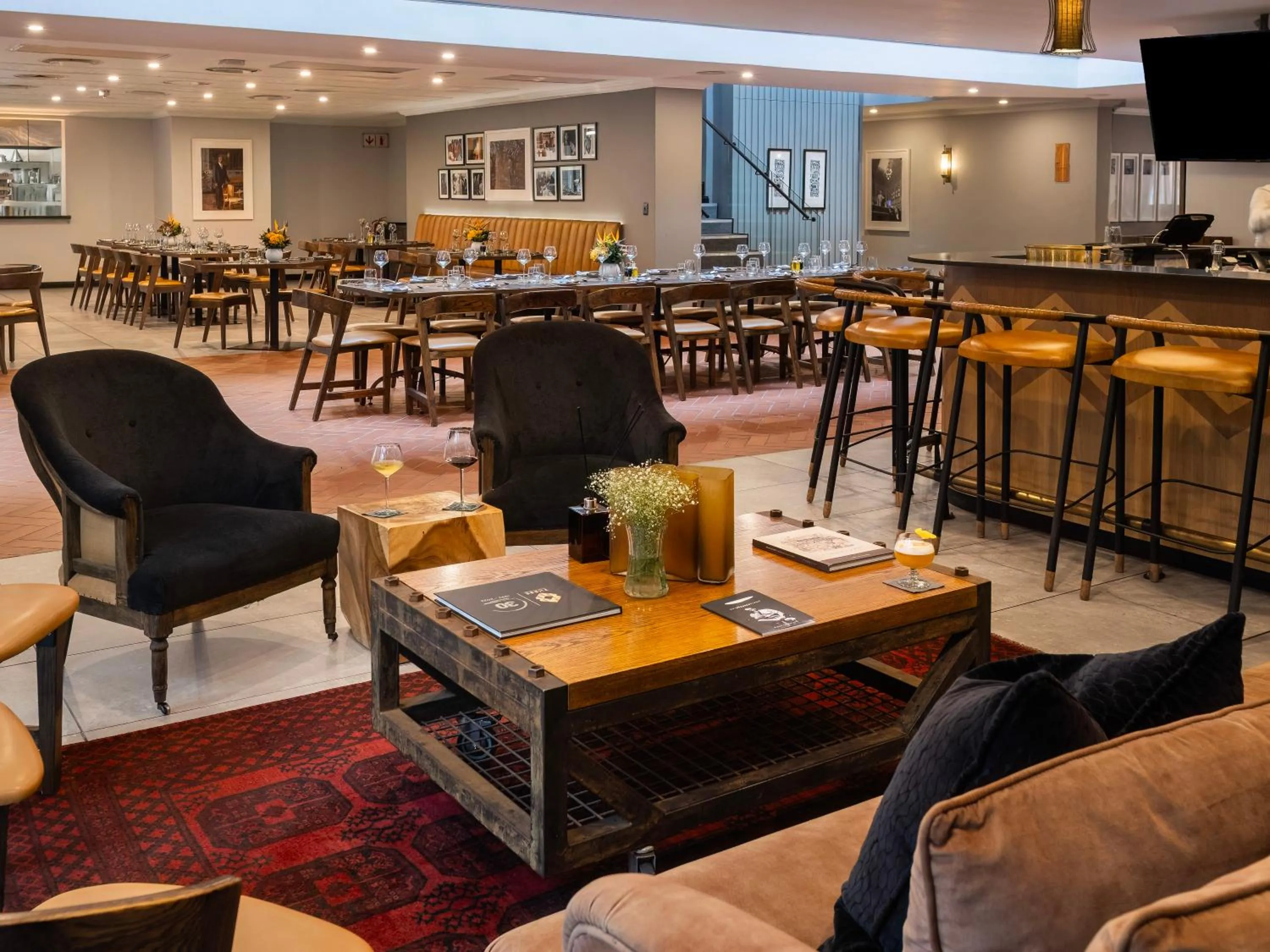 Restaurant/places to eat in Sanctuary Mandela