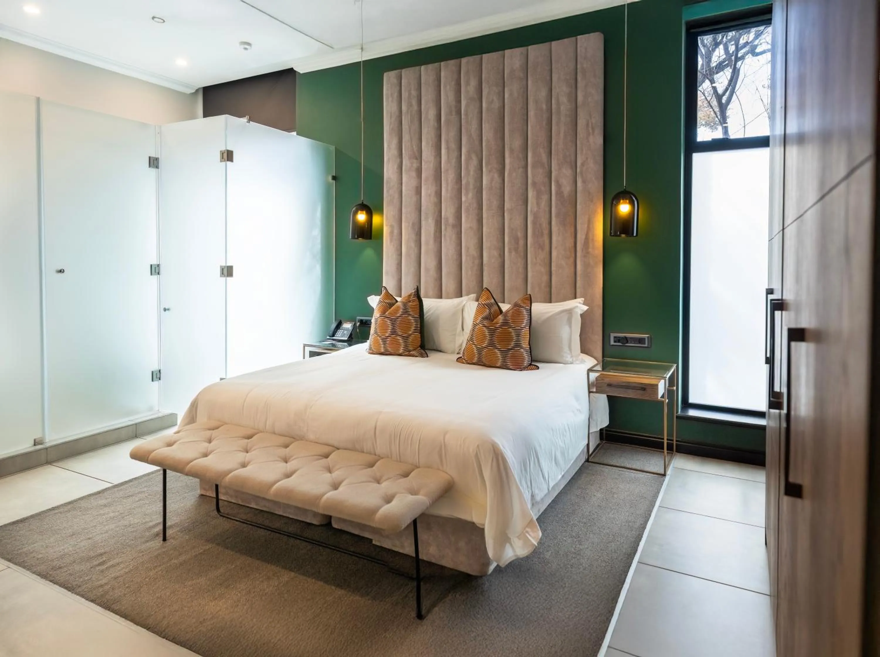 Bathroom, Bed in Sanctuary Mandela