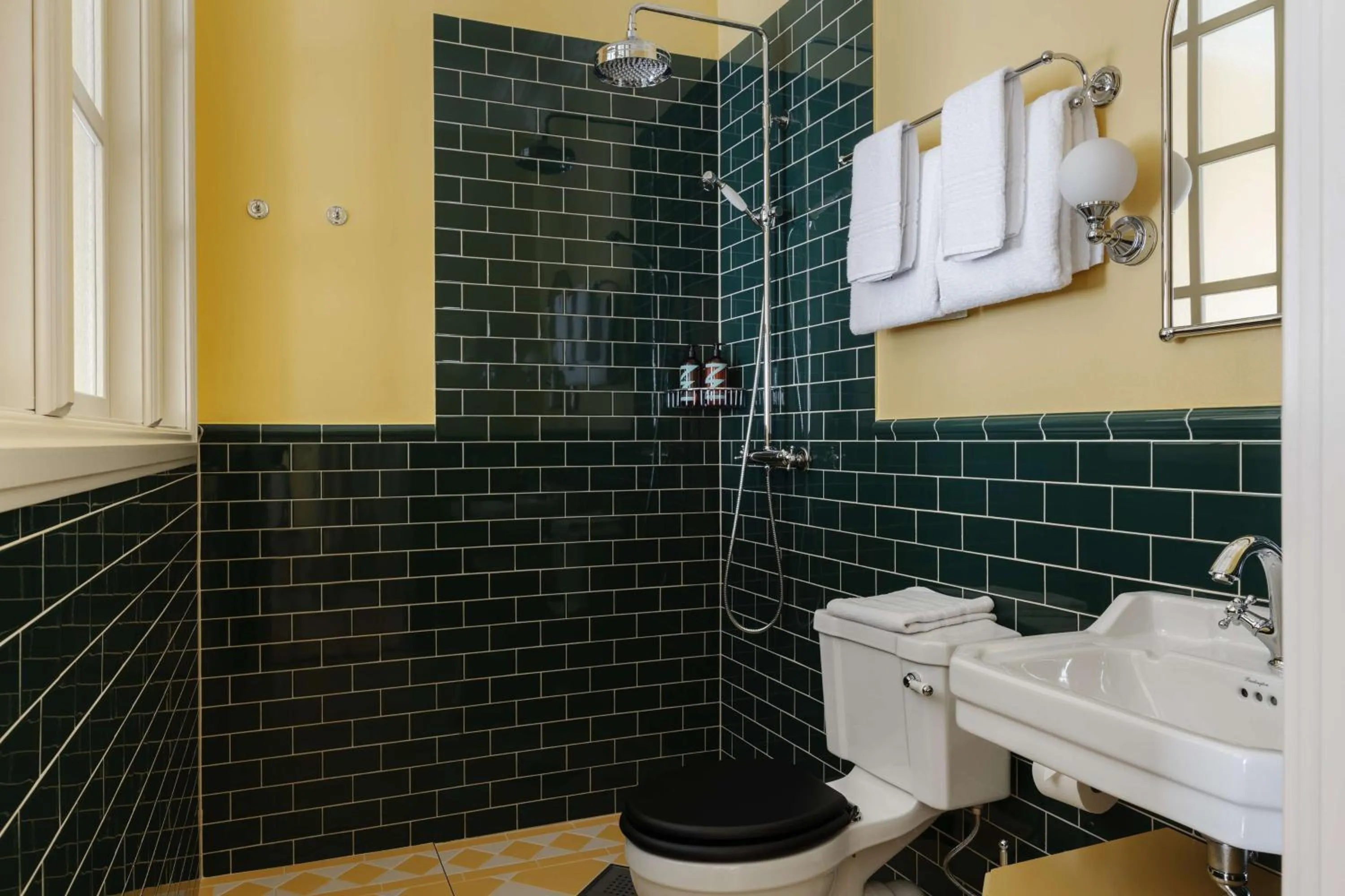 Photo of the whole room in Hotel Ruth, WorldHotels Crafted