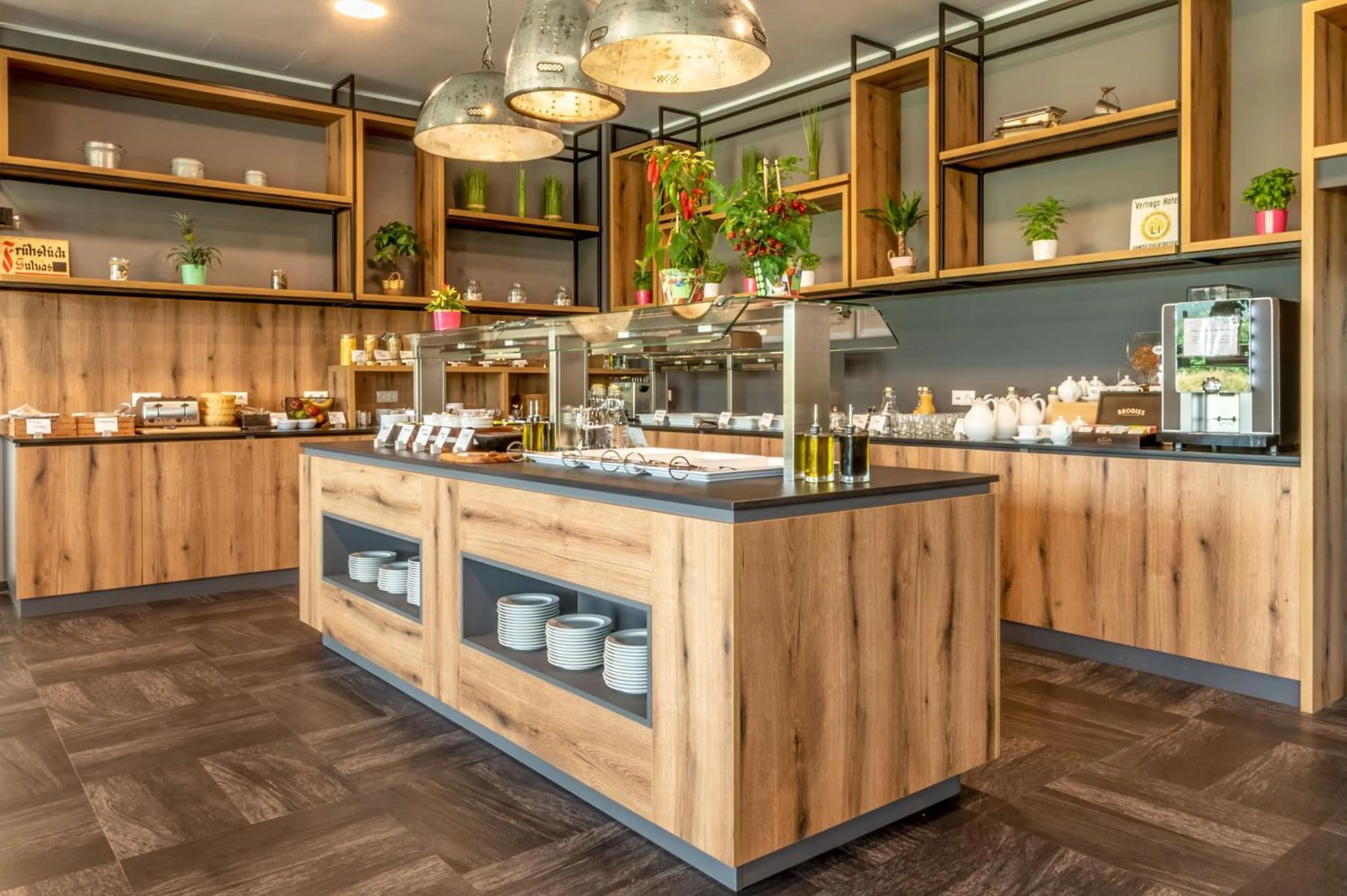 Food and drinks in Aiden by Best Western Stadtgut Hotel Steyr - FREE PARKING