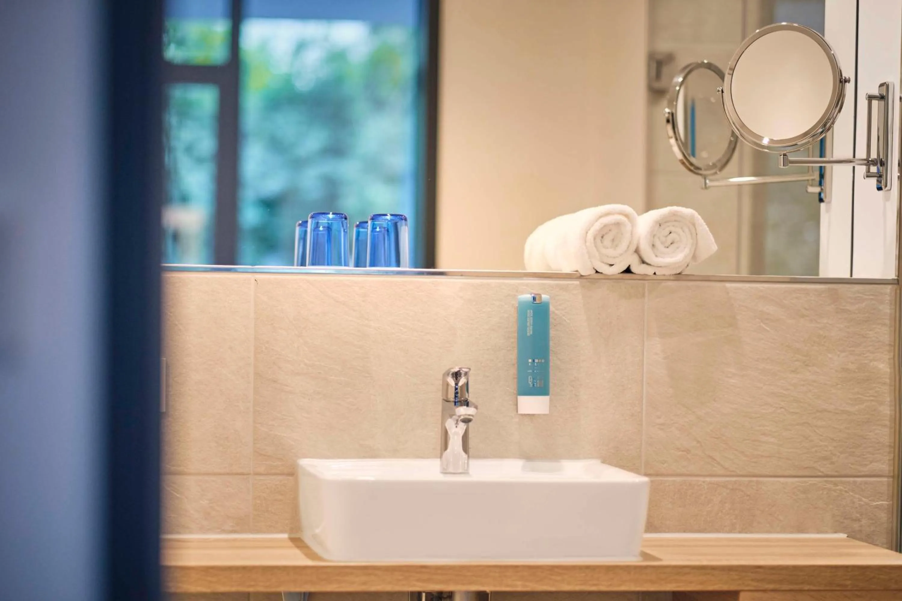 Bathroom in Best Western Hotel Arabellapark Muenchen