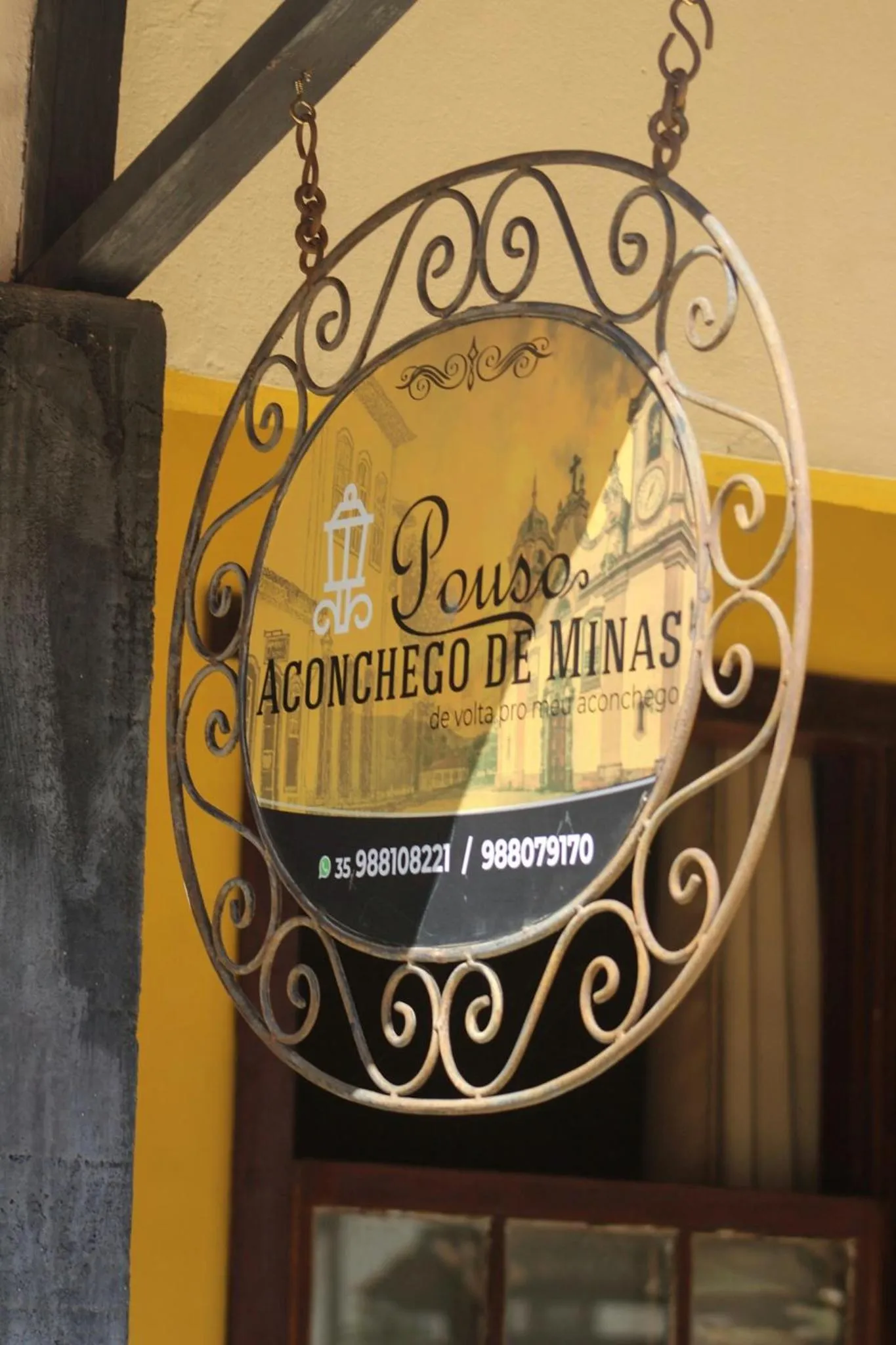 Logo/Certificate/Sign in VOA Pouso Aconchego de Minas