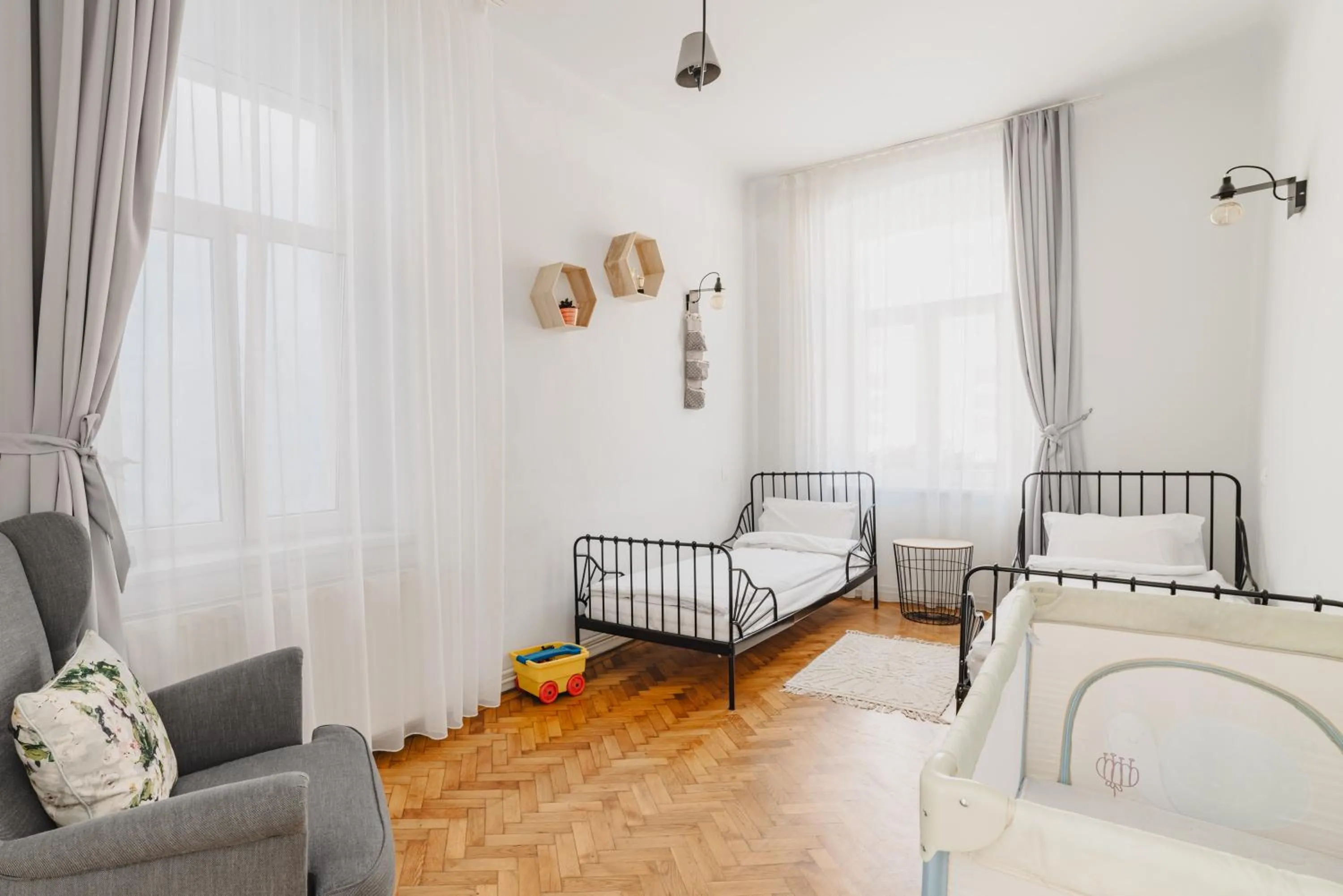 Decorative detail in ALBERT RESIDENCE Brasov with complimentary parking off site