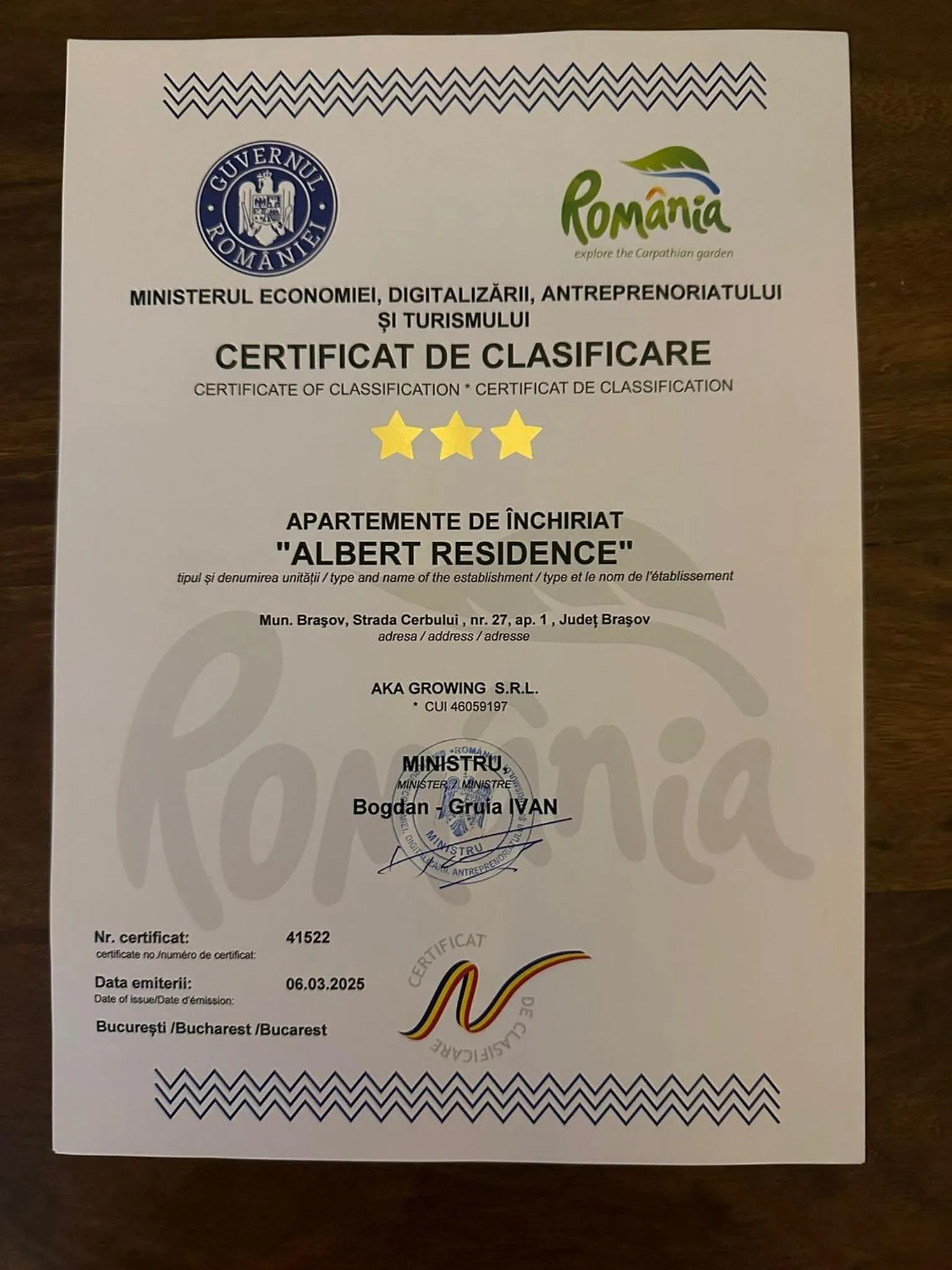 Property building in ALBERT RESIDENCE Brasov with complimentary parking off site