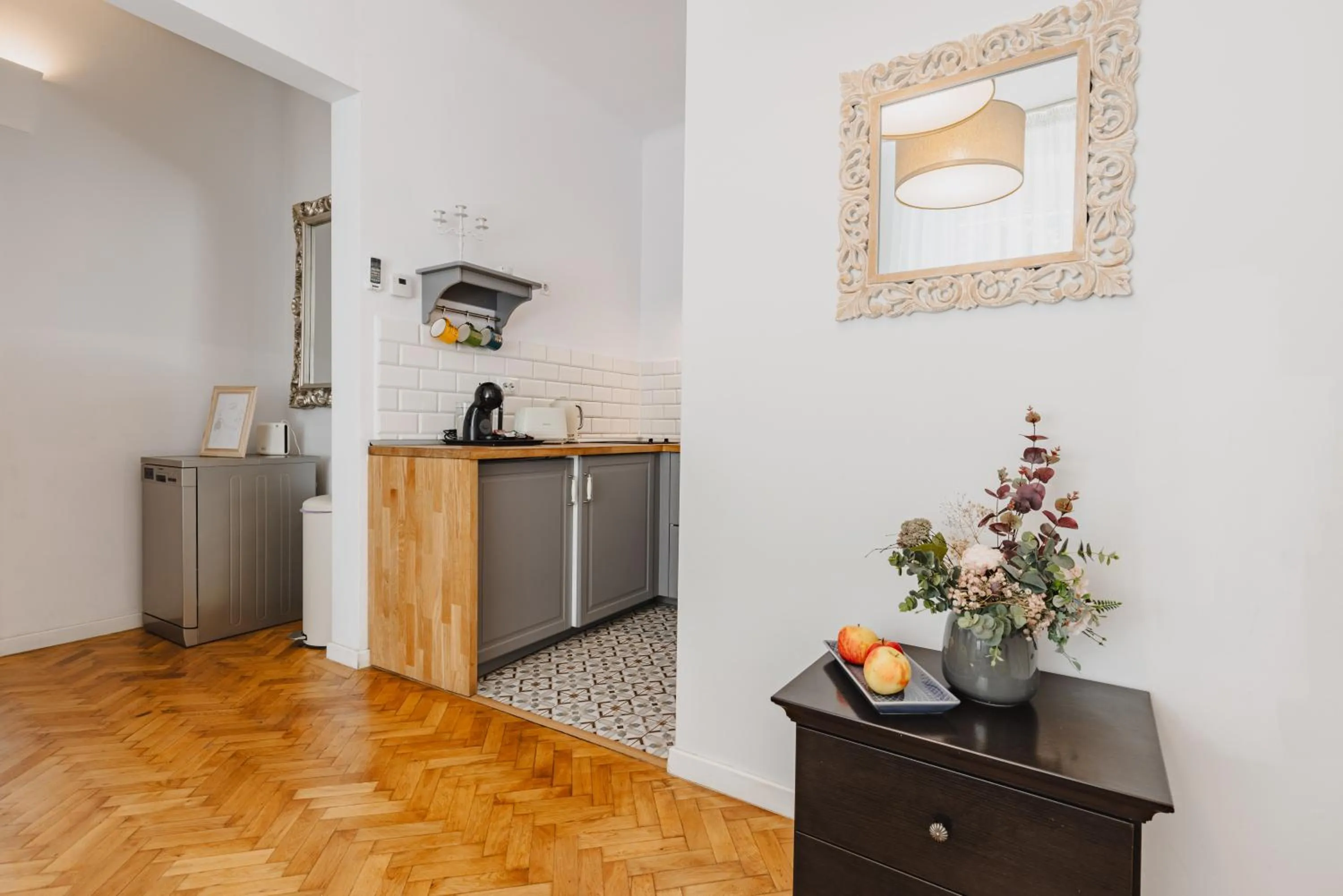 Decorative detail in ALBERT RESIDENCE Brasov with complimentary parking off site