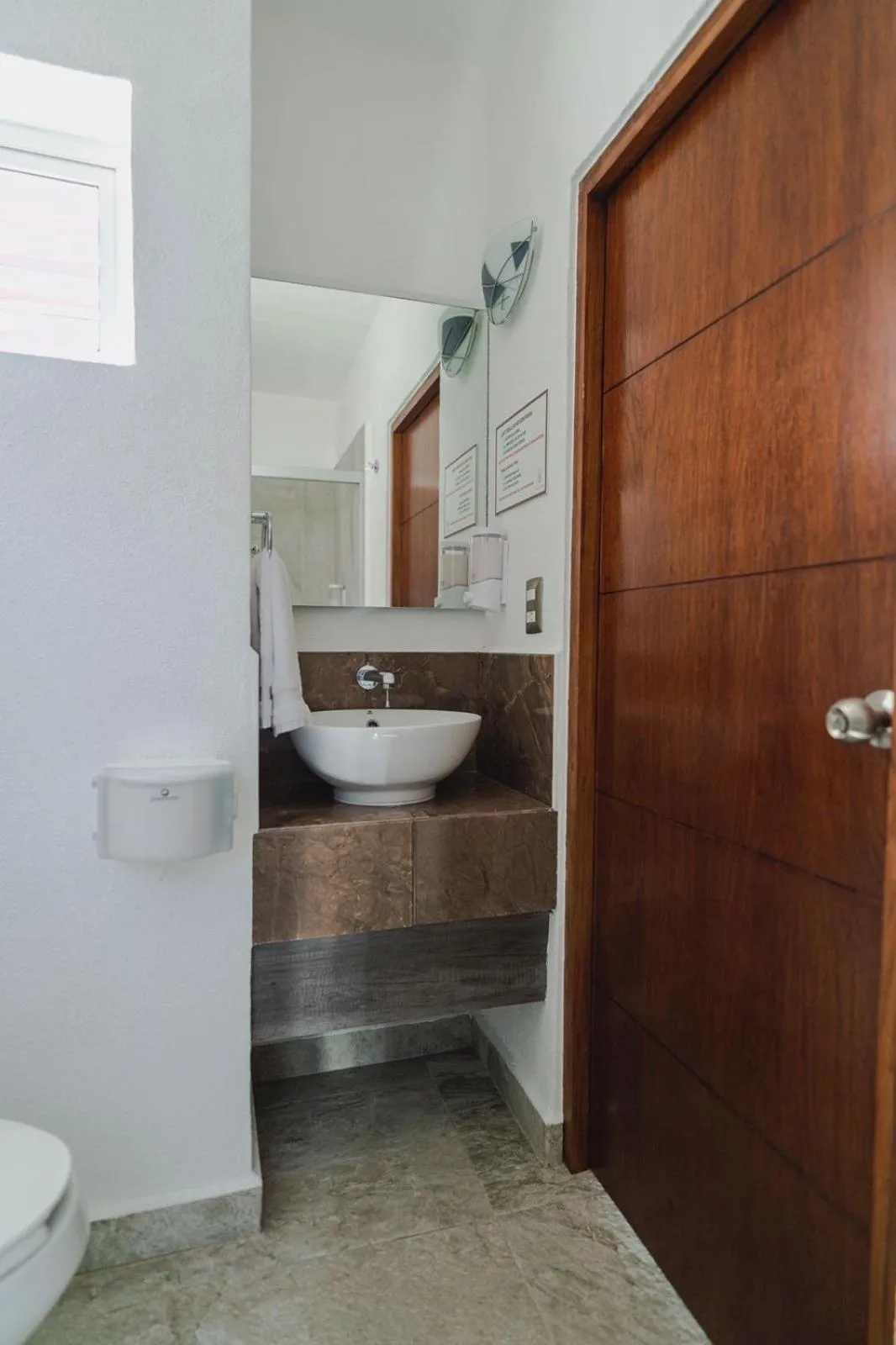 Property building in Real Naviero Hotel Ejecutivo