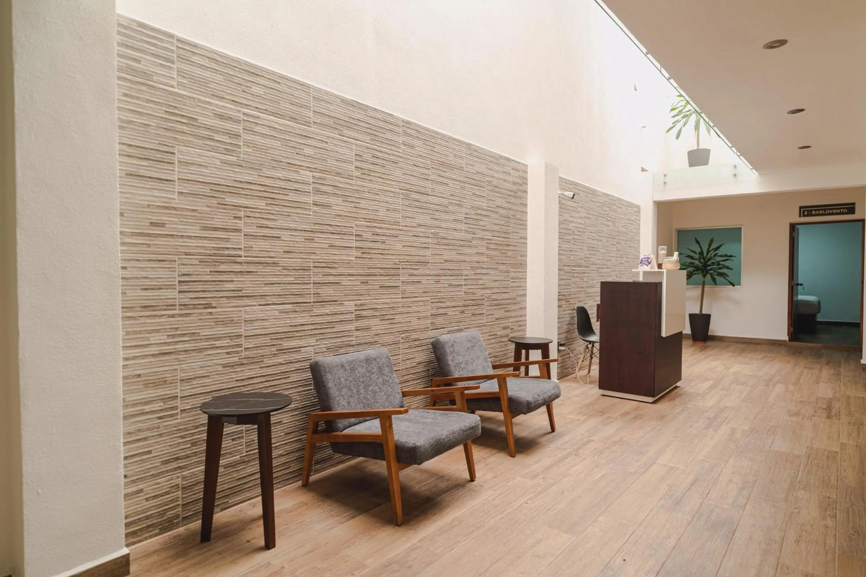 Living room in Real Naviero Hotel Ejecutivo