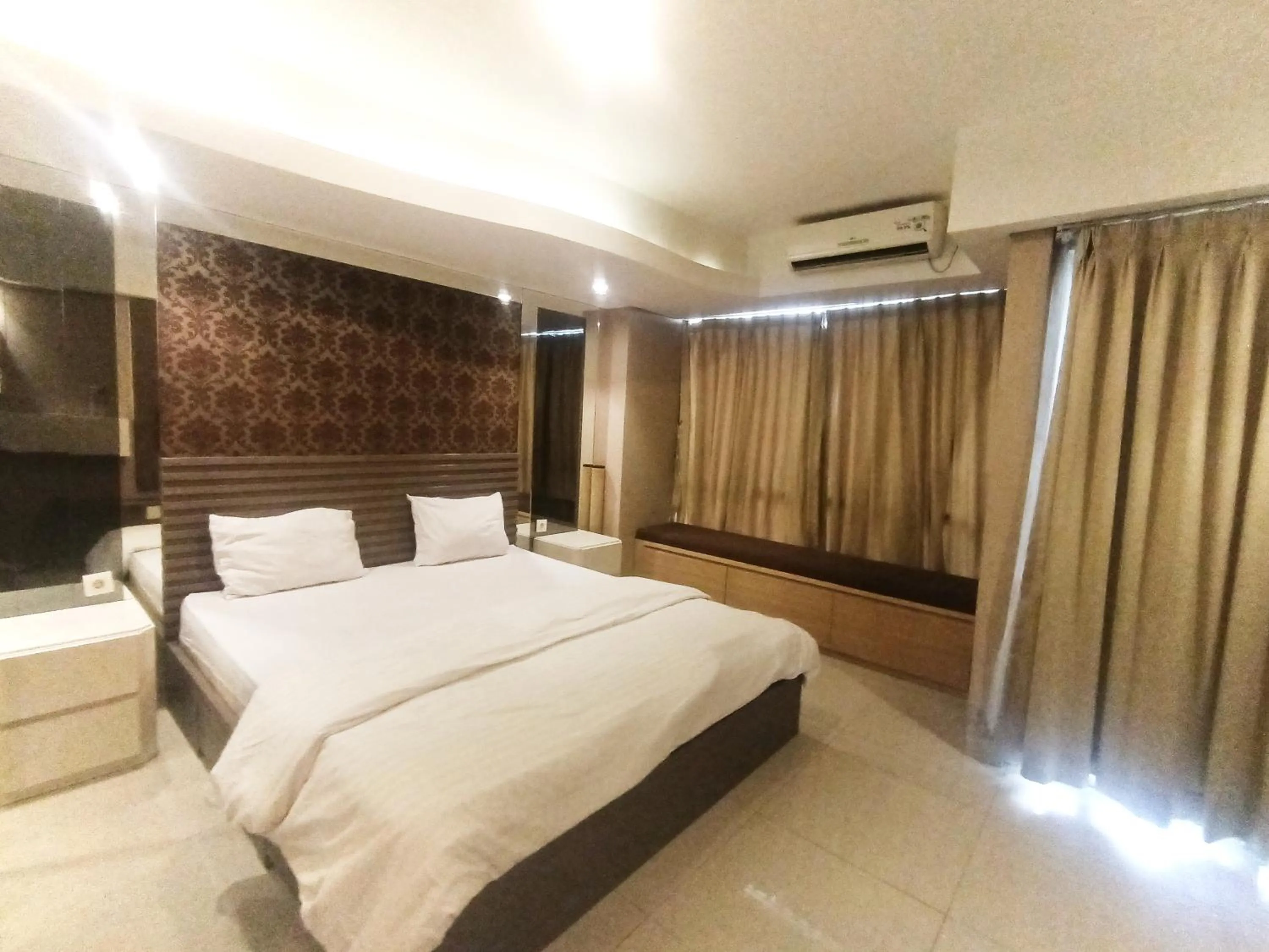 Bed in Cozy The H Residence Cawang by Bonzela Property