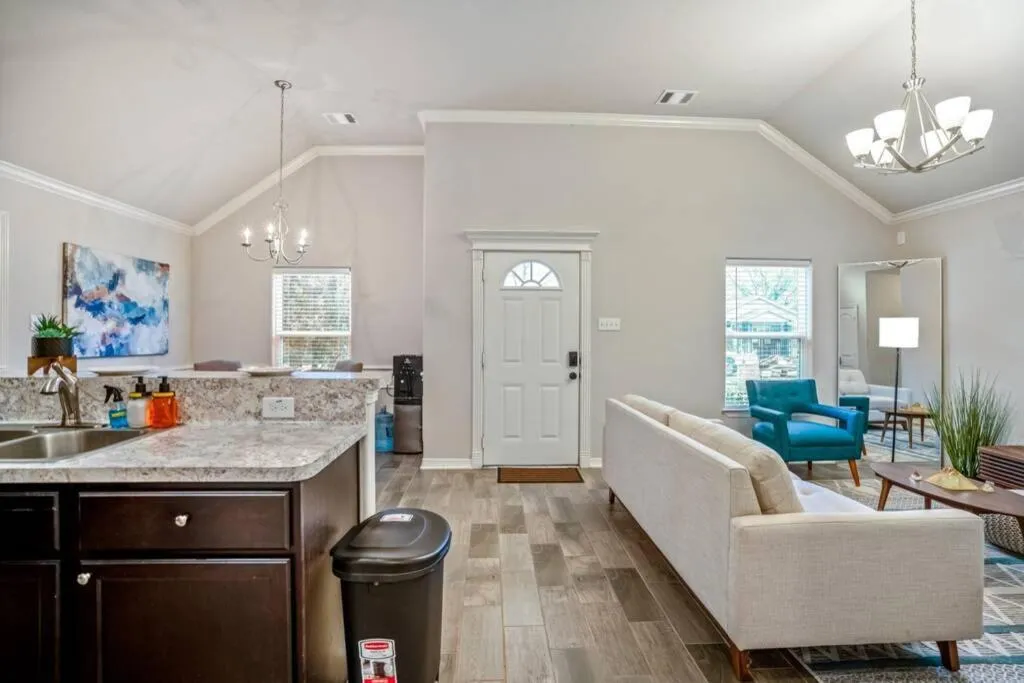 Living room in Reflection House at East River