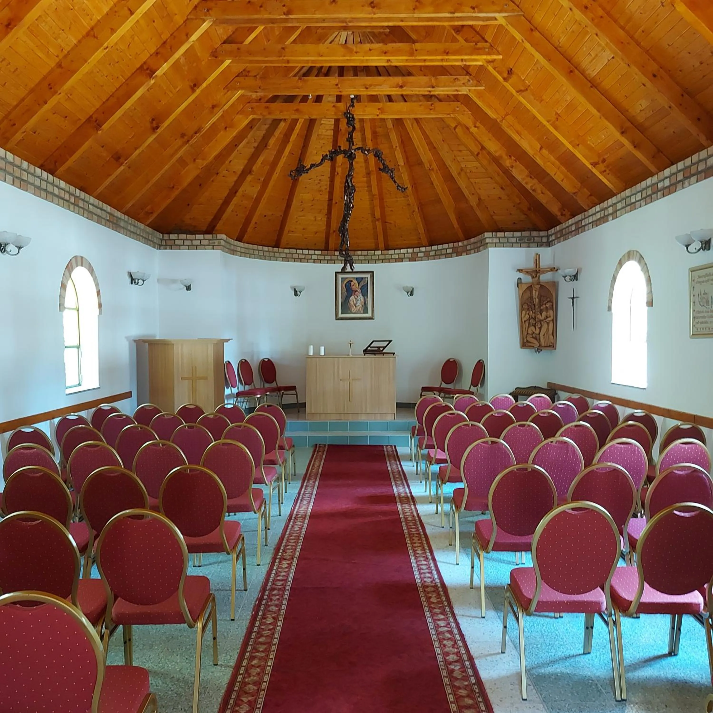 Entertainment in Rákóczi Hotel, Tábor és Rendezvényközpont