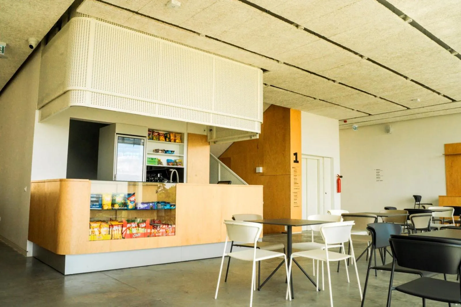 Lounge or bar in Rákóczi Hotel, Tábor és Rendezvényközpont