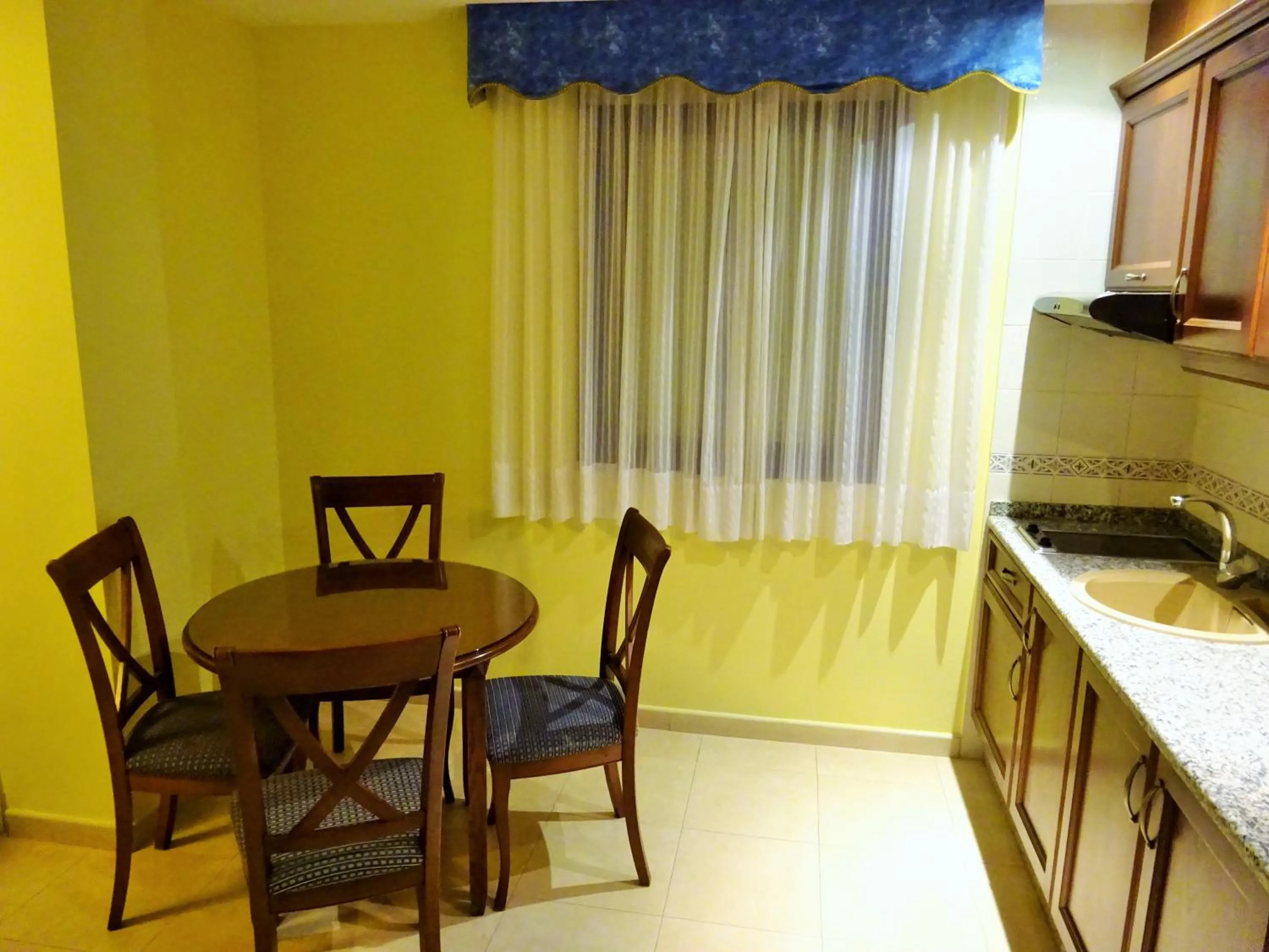 Kitchen or kitchenette in Hotel Vistamar