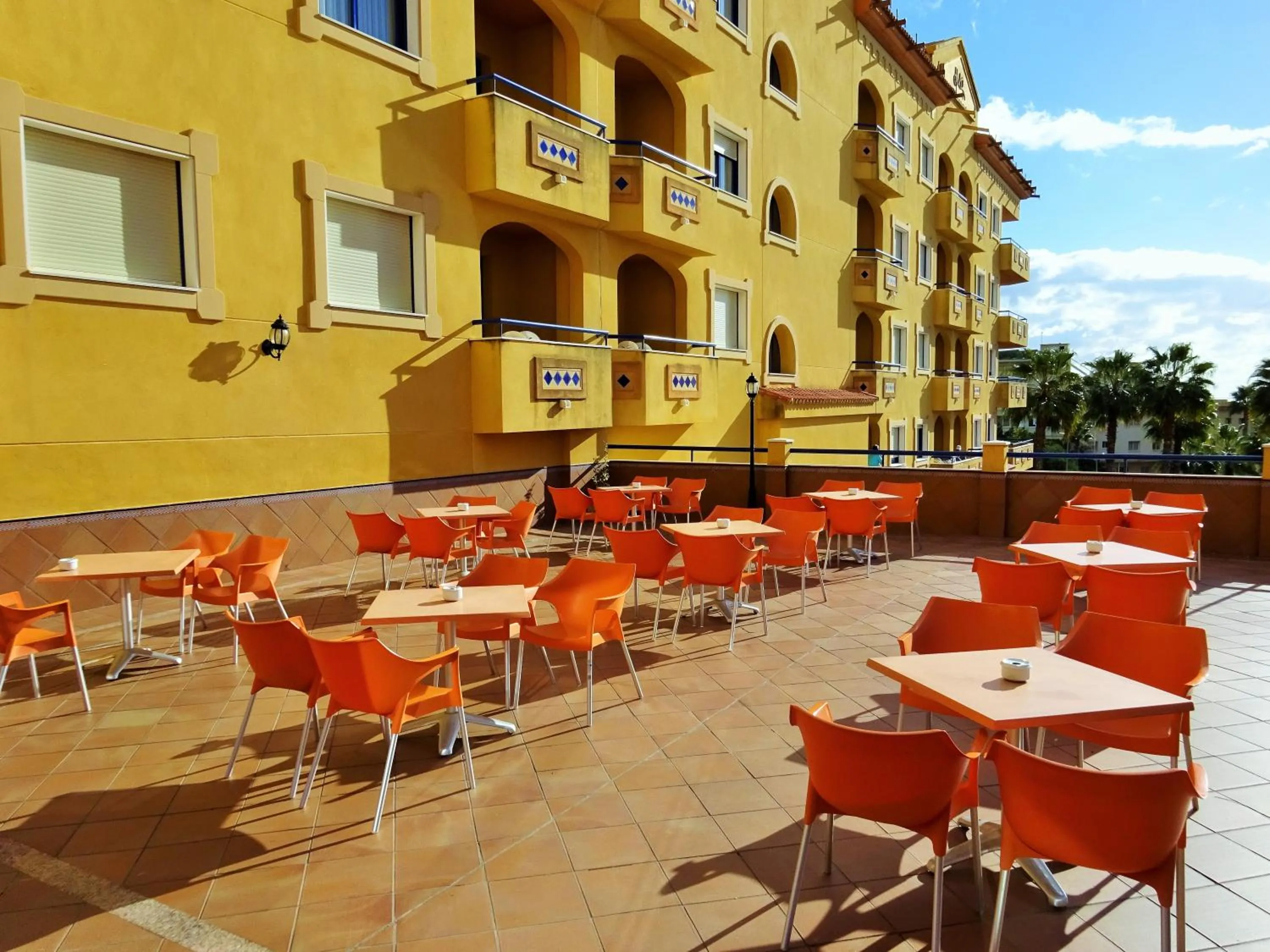 Balcony/Terrace, Restaurant/Places to Eat in Hotel Vistamar