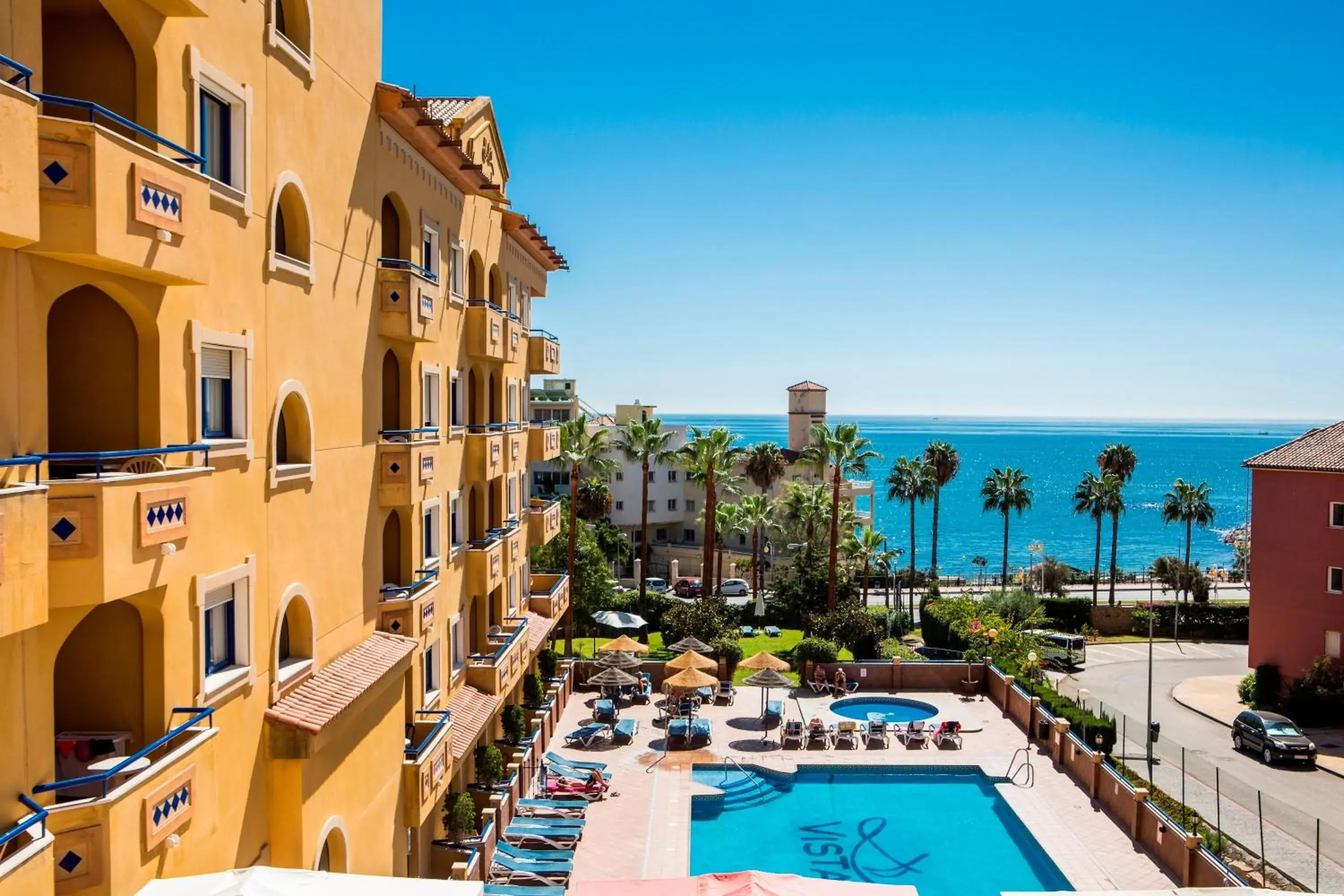 Property building, Pool View in Hotel Vistamar Property building, Pool View in Hotel Vistamar