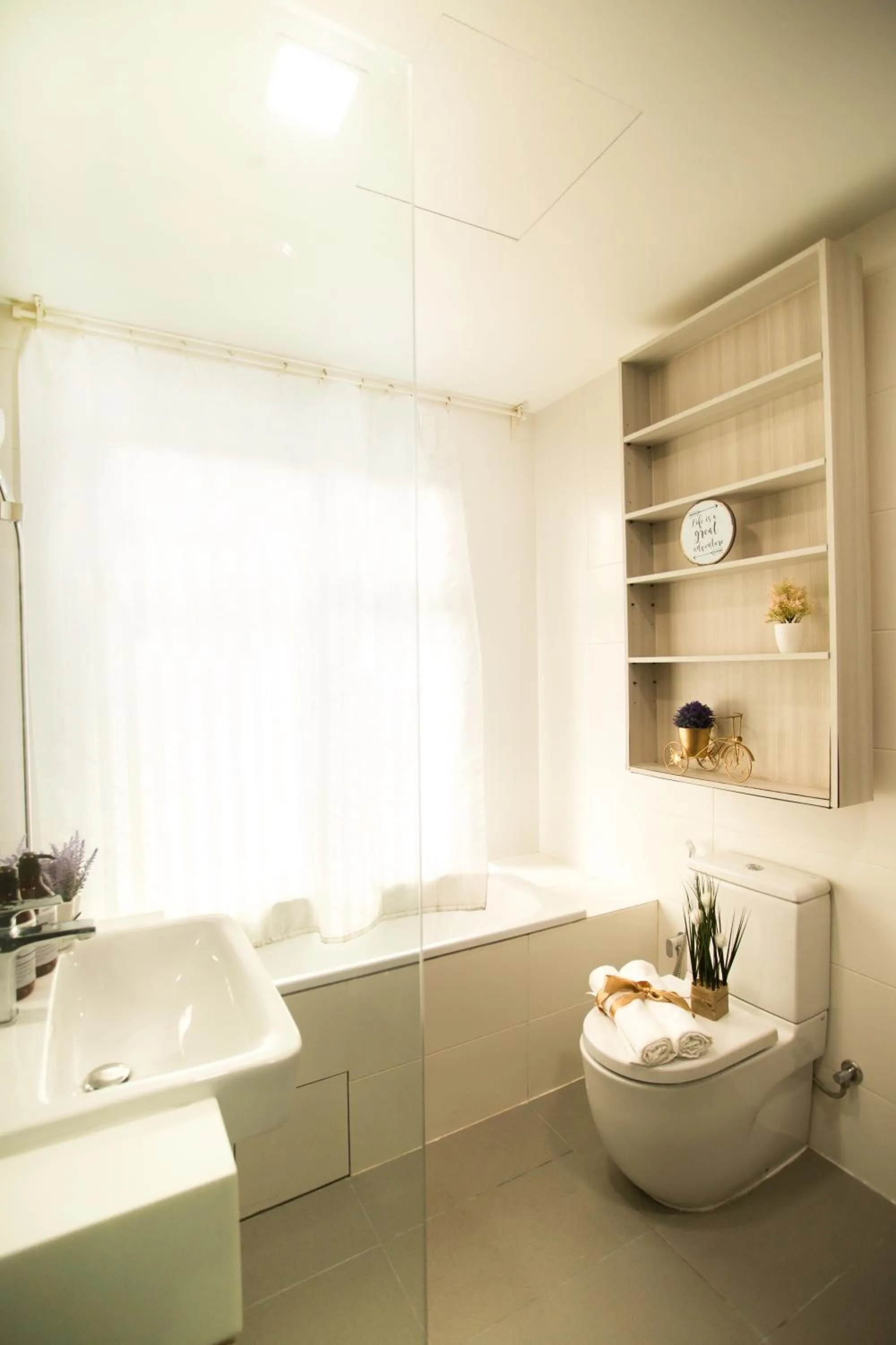 Suasana suites By The one