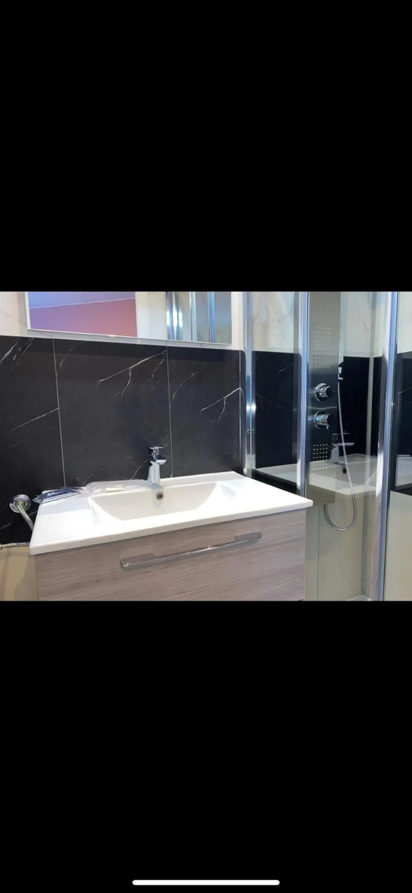 Bathroom in Aero Hotel