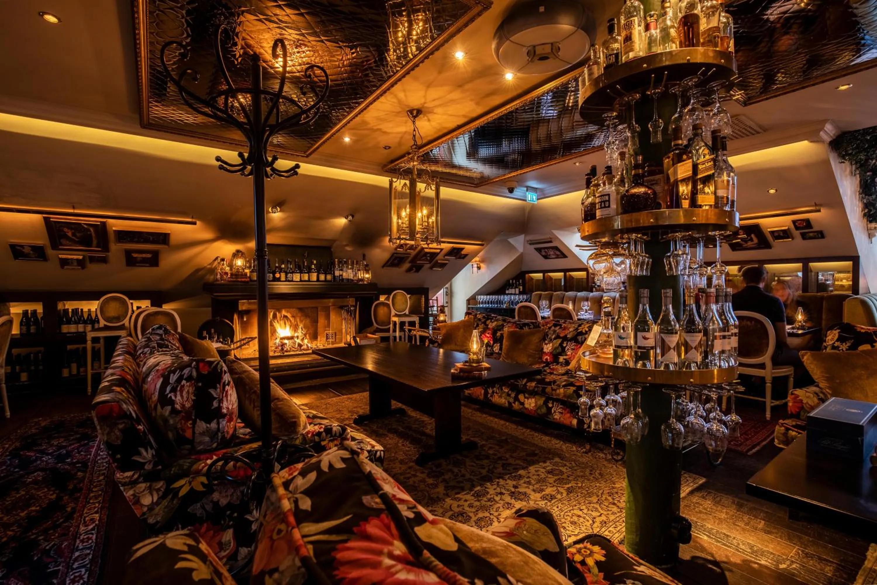 Lounge or bar in Hotel Pigalle